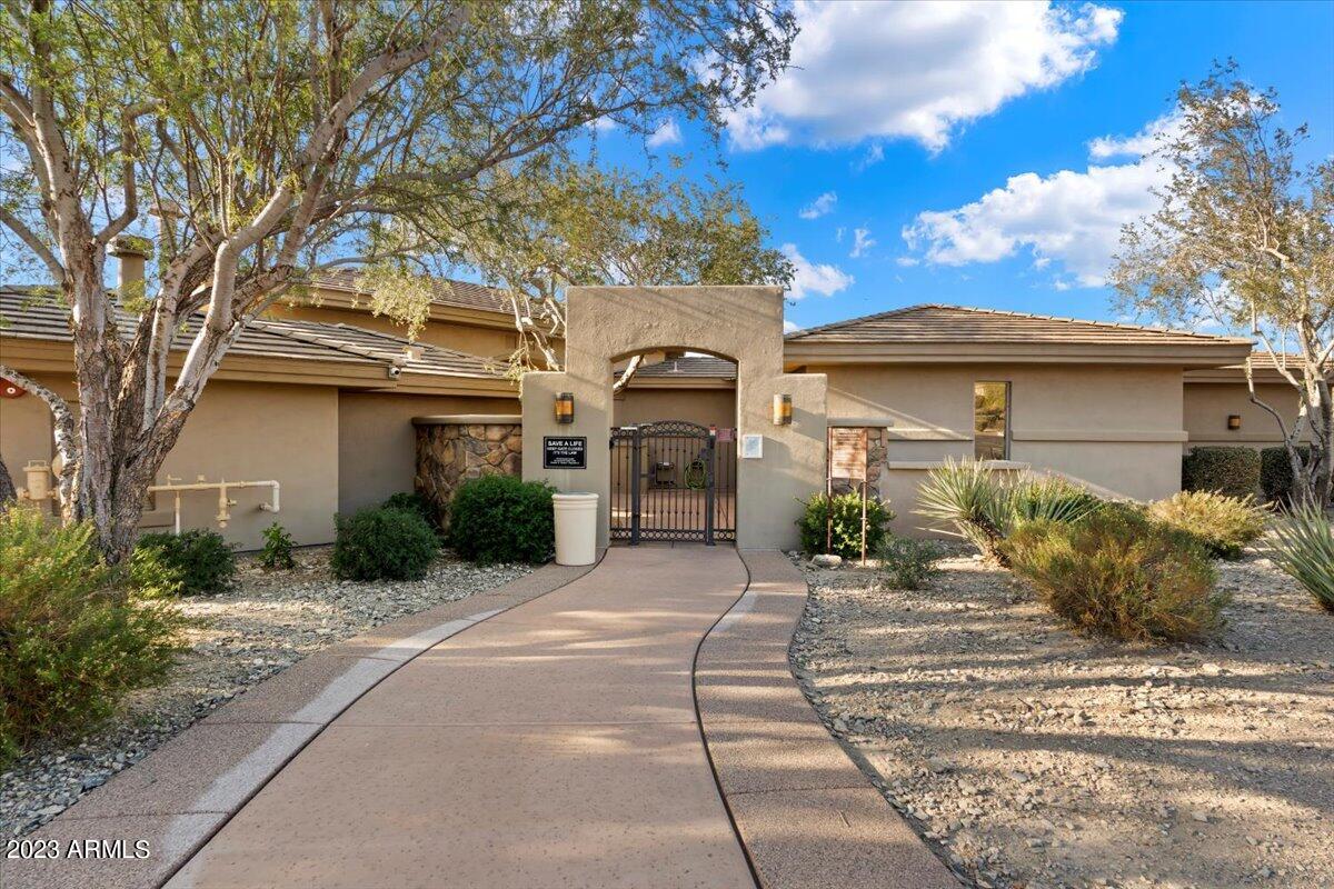 11219 E CARIBBEAN Lane