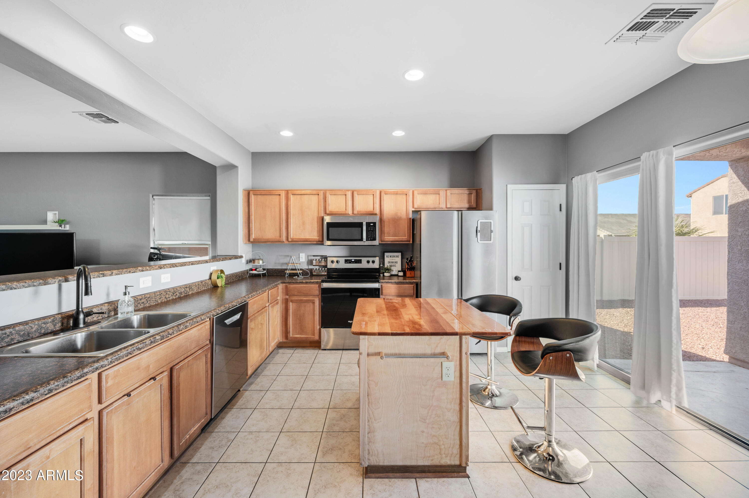 21344 E FOUNDERS Road