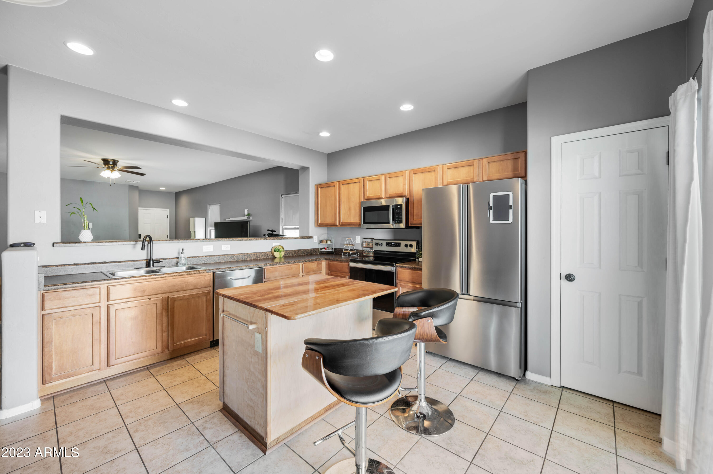 21344 E FOUNDERS Road