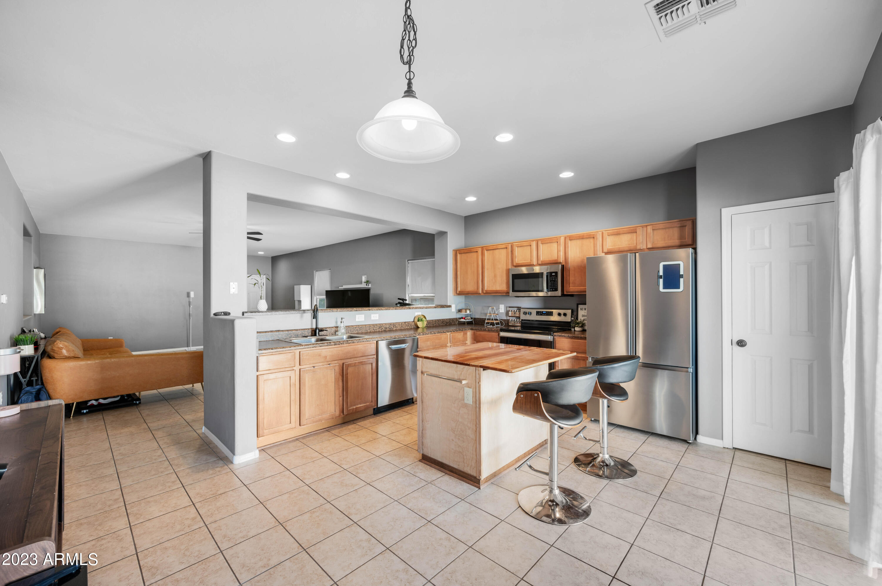 21344 E FOUNDERS Road