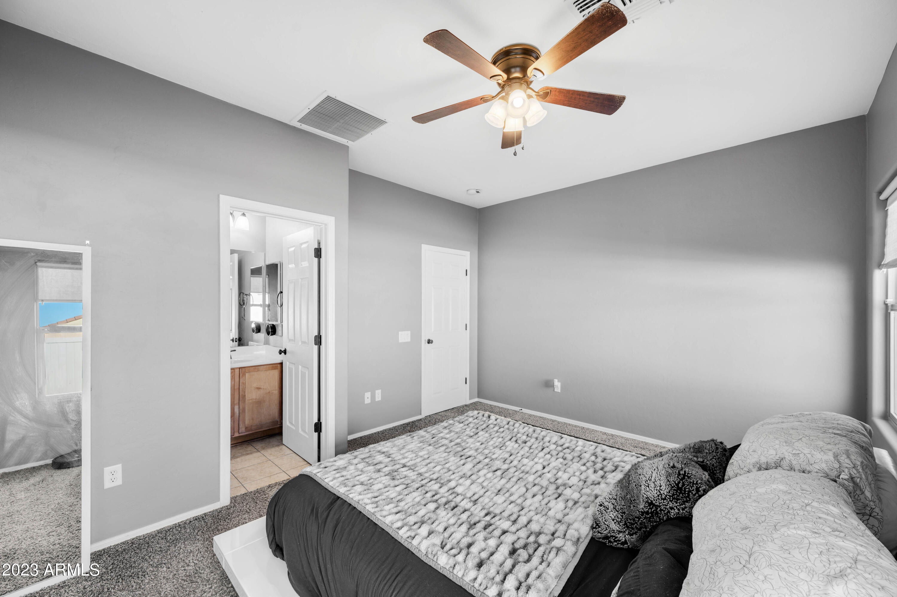 21344 E FOUNDERS Road