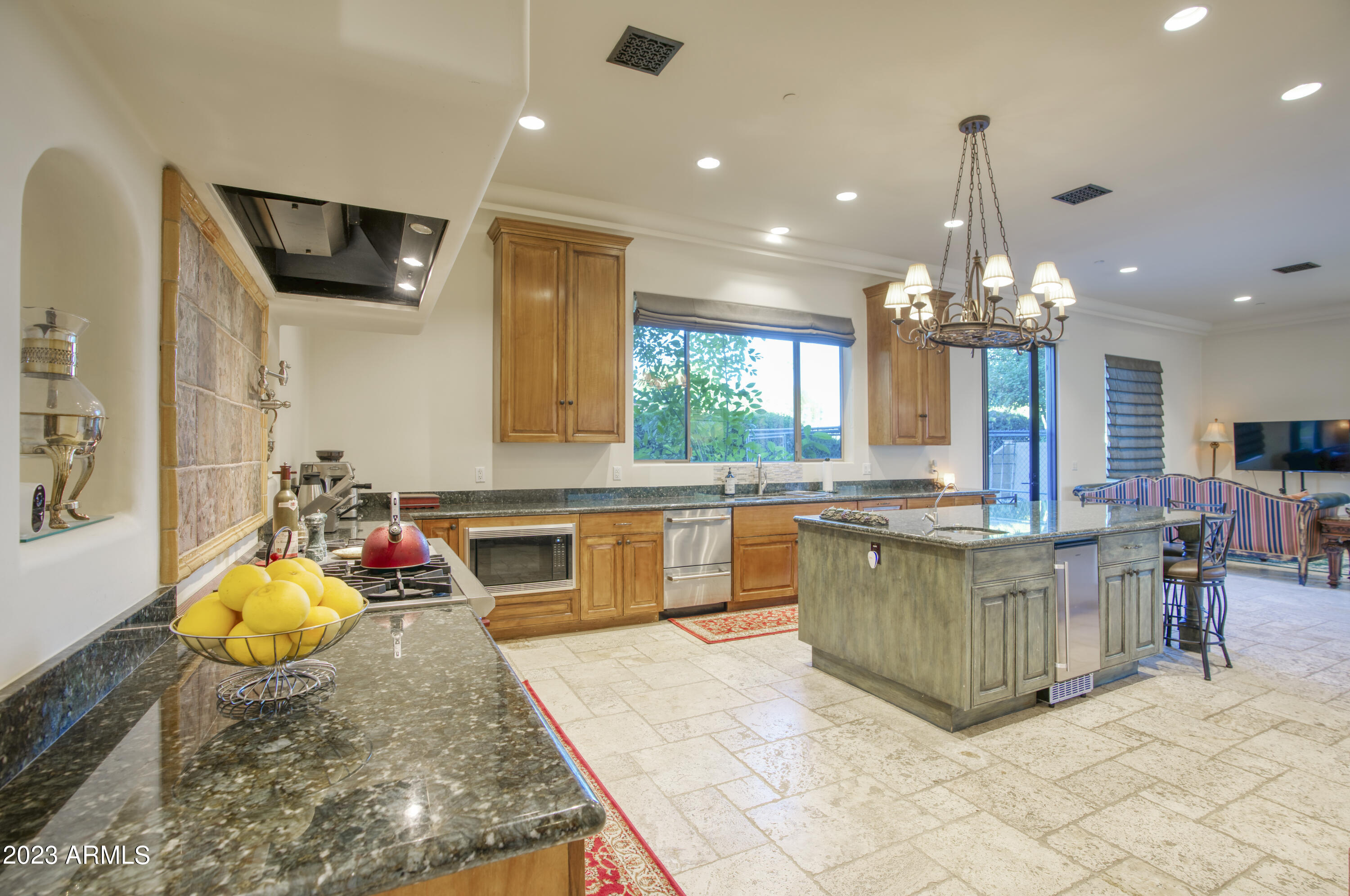 10234 N 58TH Place