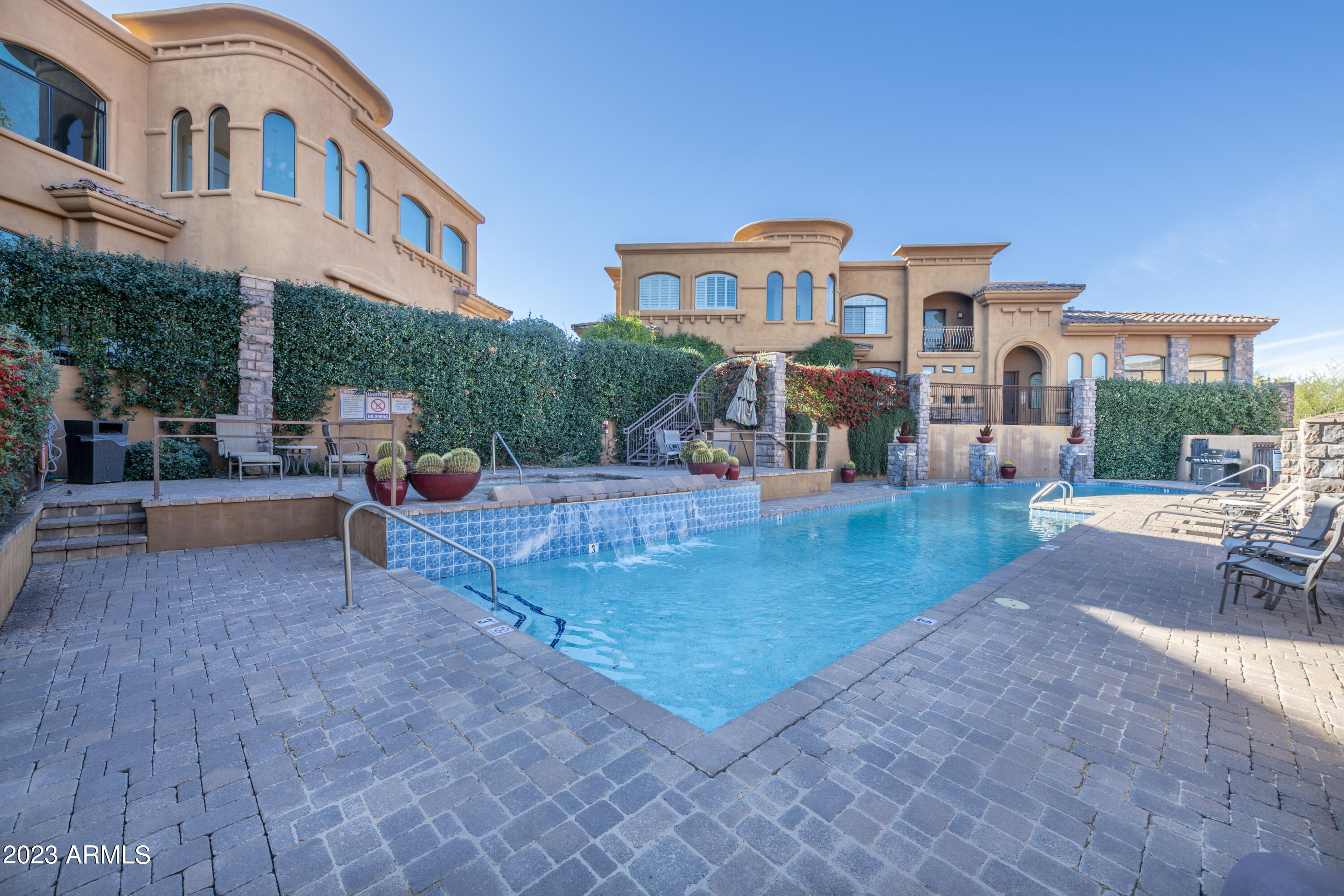 7199 E RIDGEVIEW Place 102