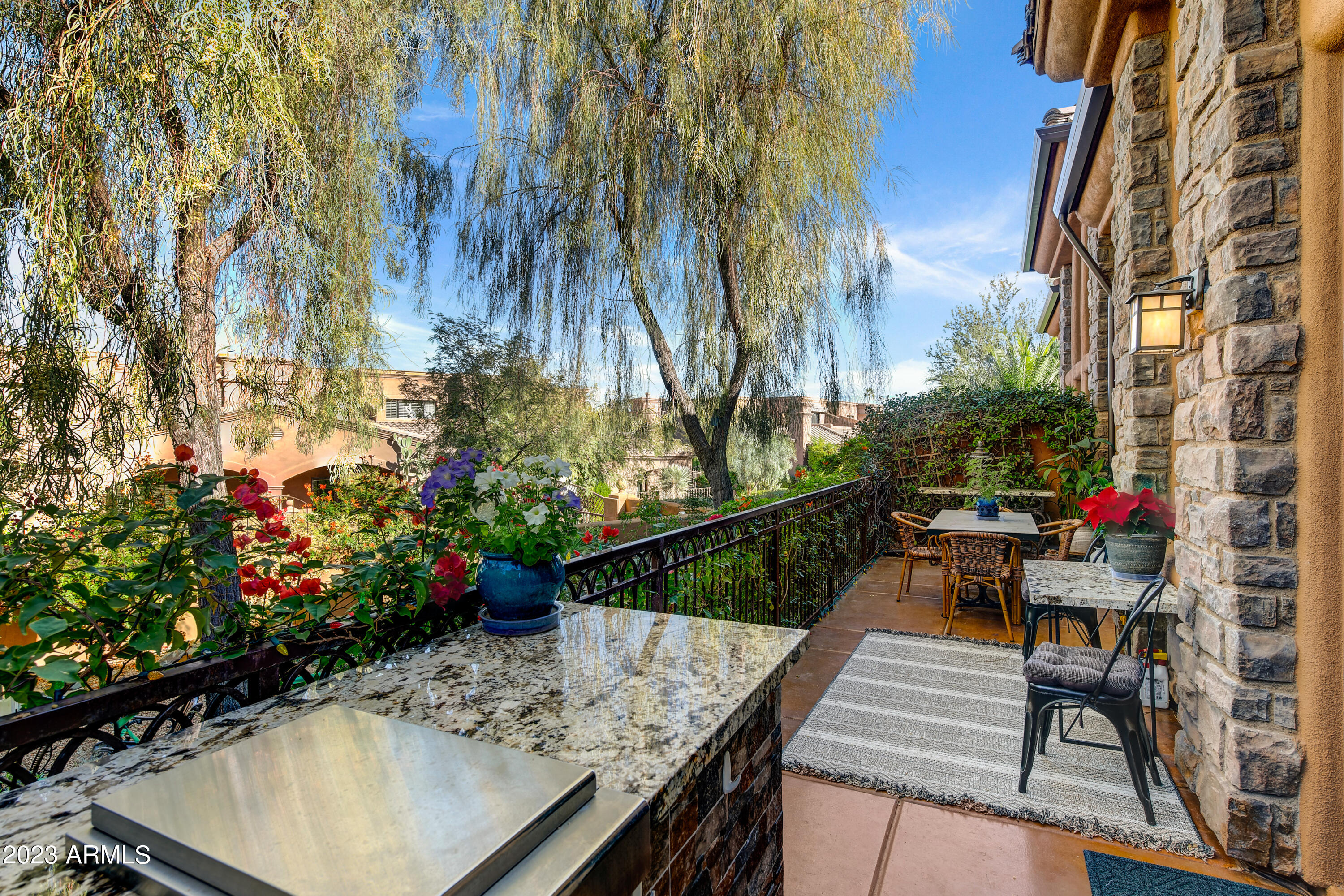 7199 E RIDGEVIEW Place 102