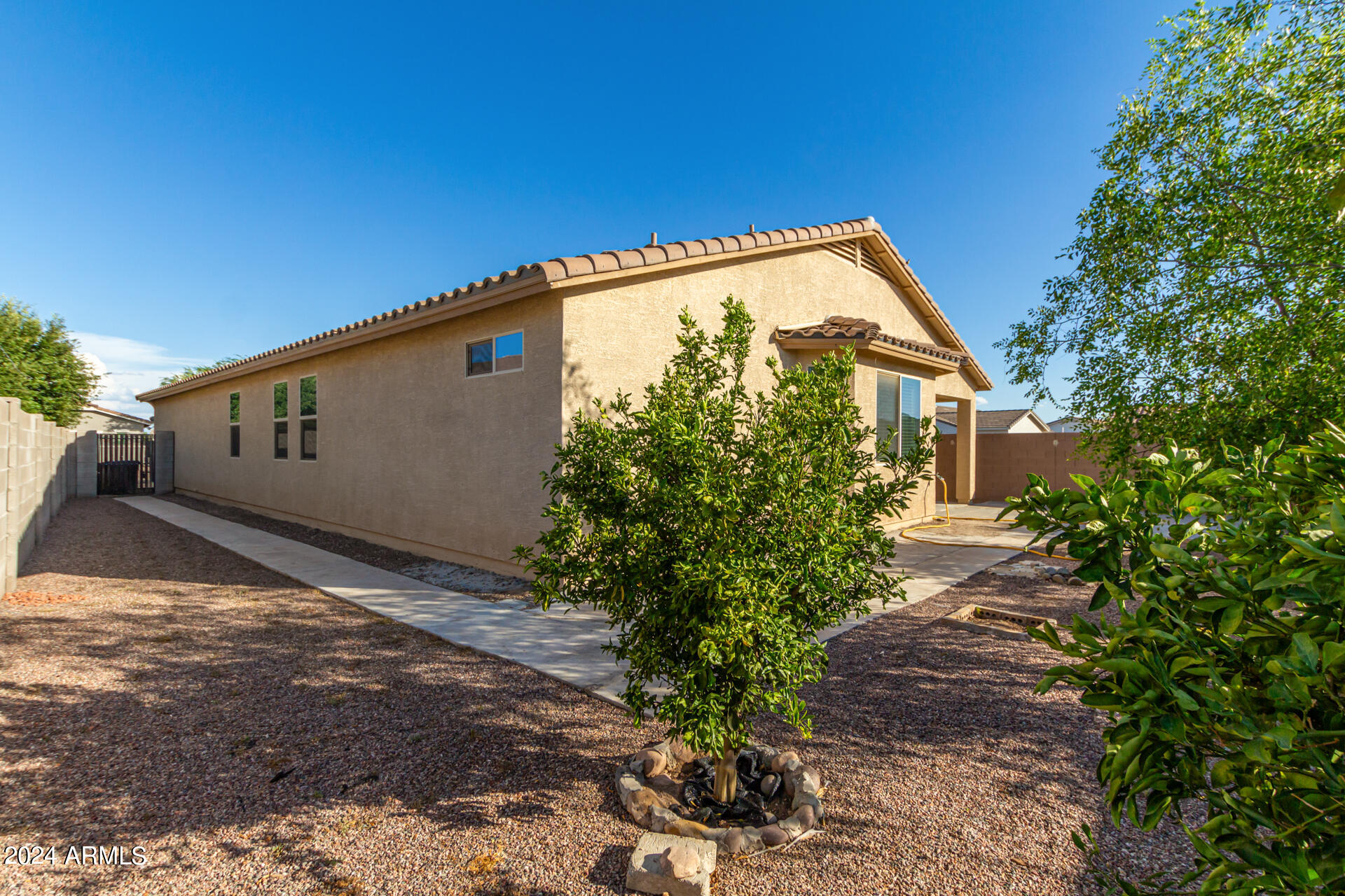 36022 N MATTHEWS Drive