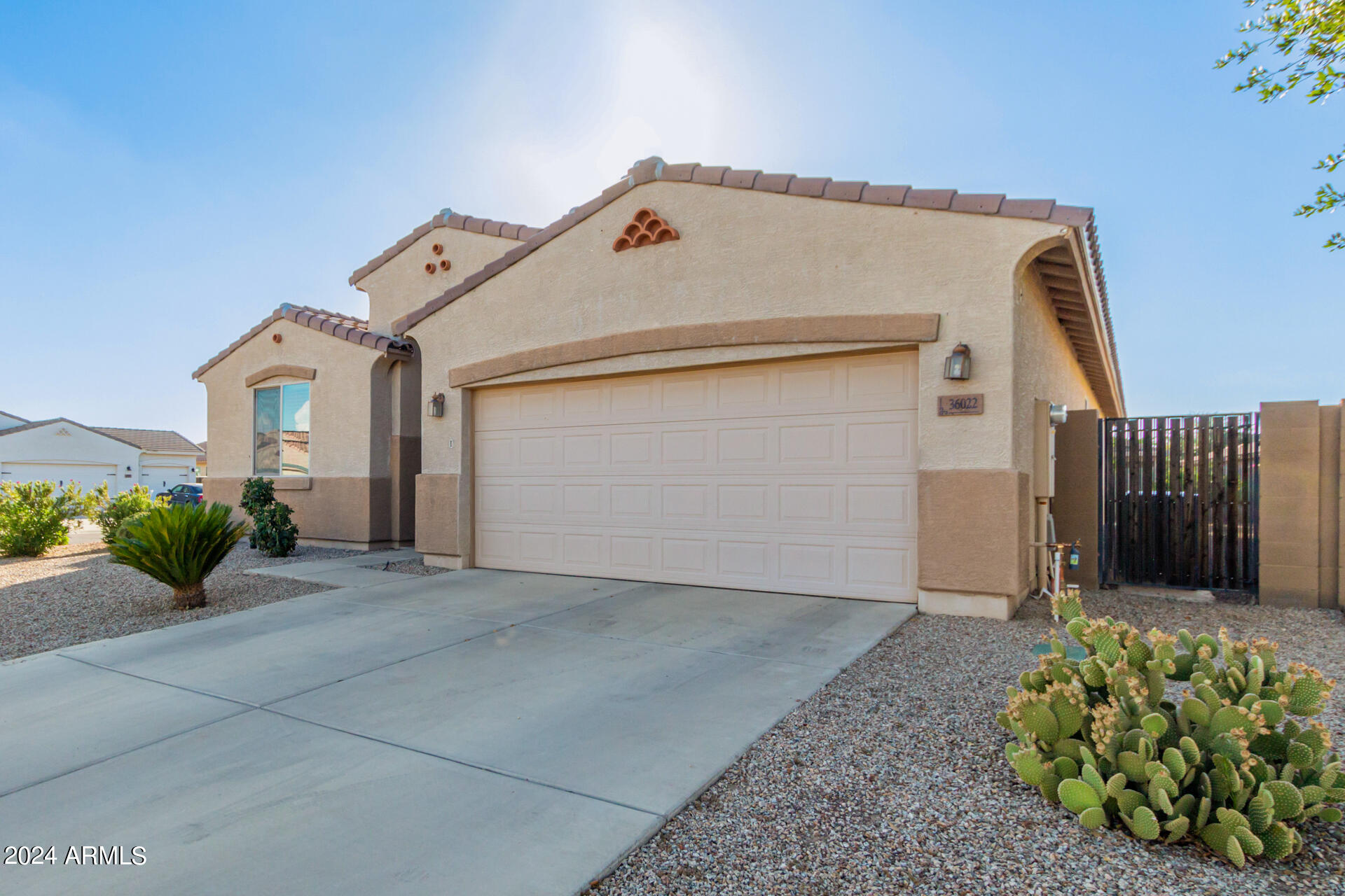 36022 N MATTHEWS Drive