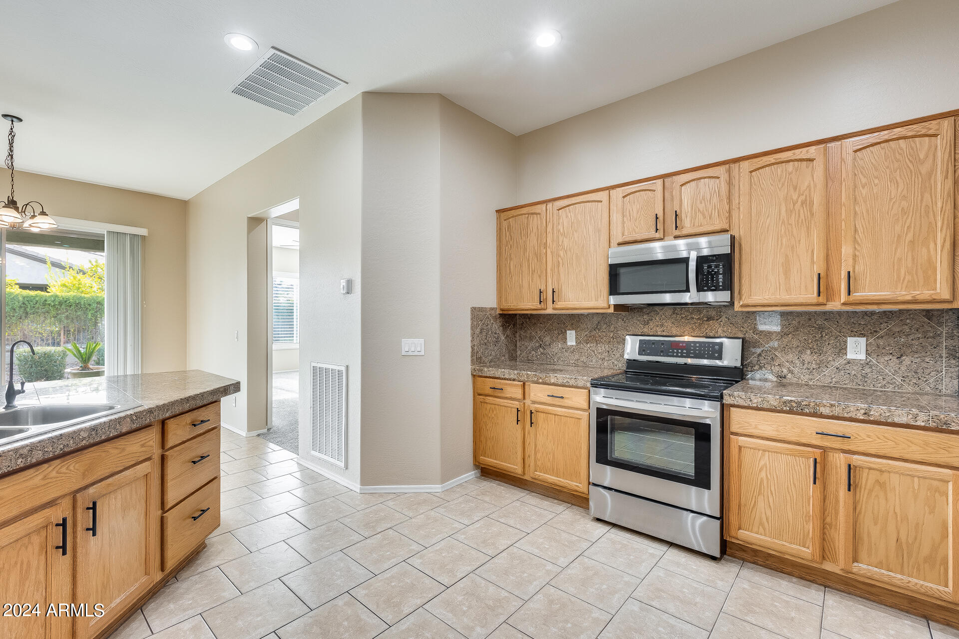 4153 E SOURWOOD Drive