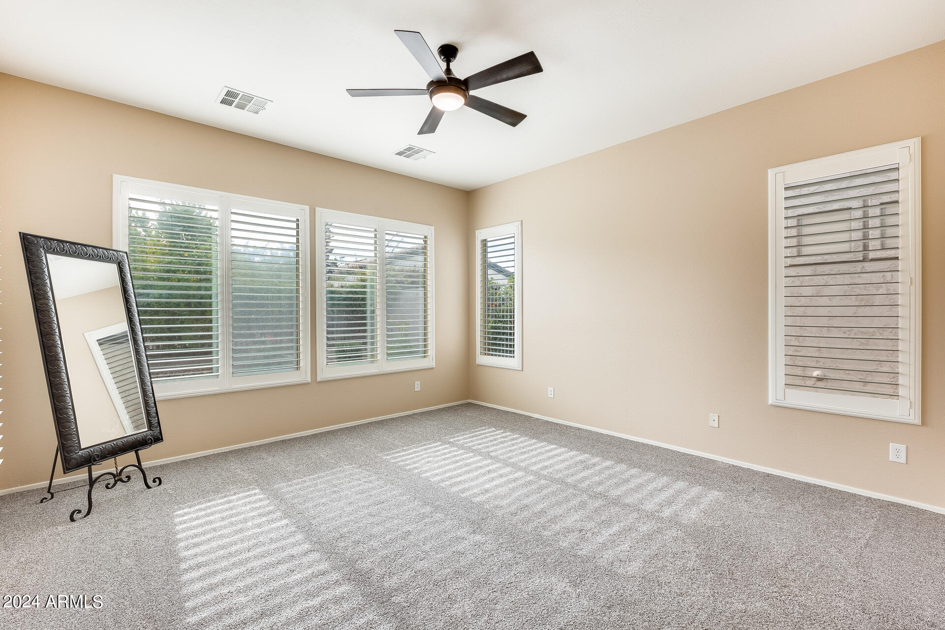 4153 E SOURWOOD Drive