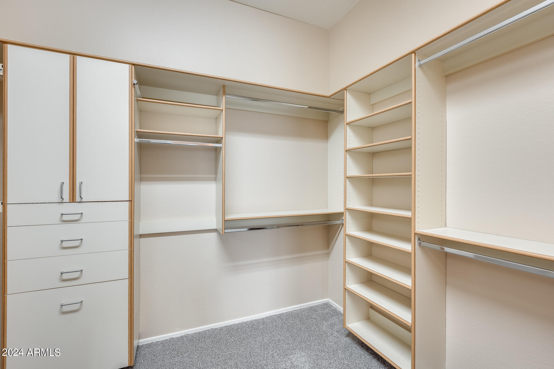 4153 E SOURWOOD Drive