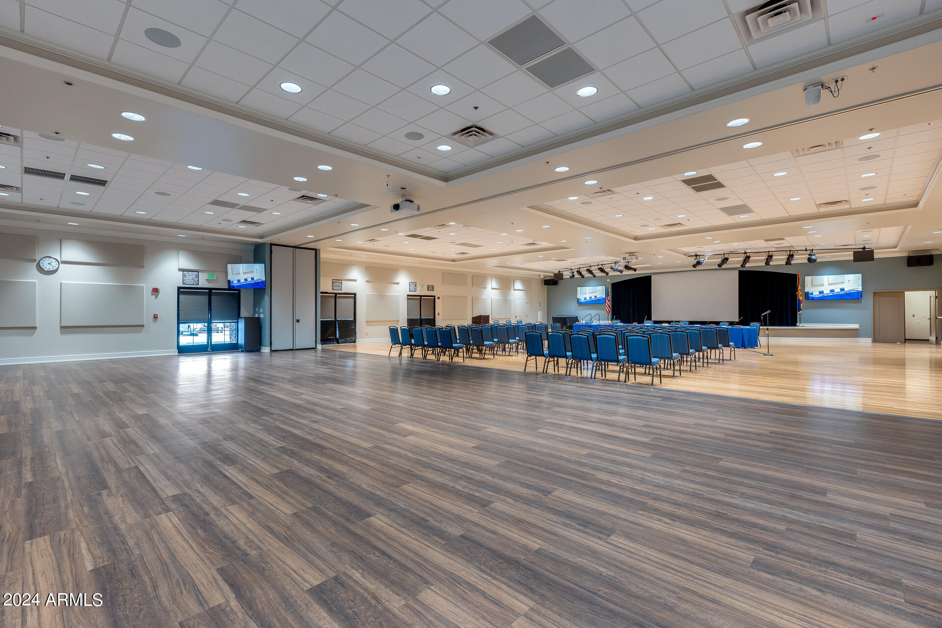 4153 E SOURWOOD Drive