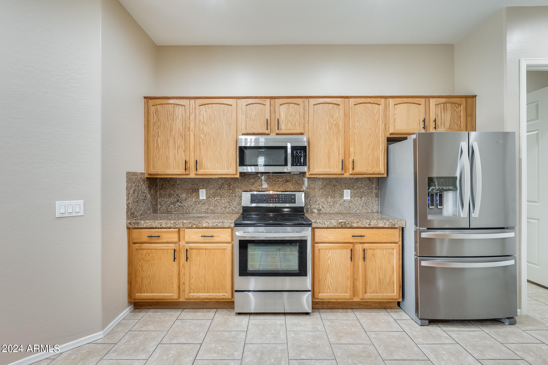 4153 E SOURWOOD Drive