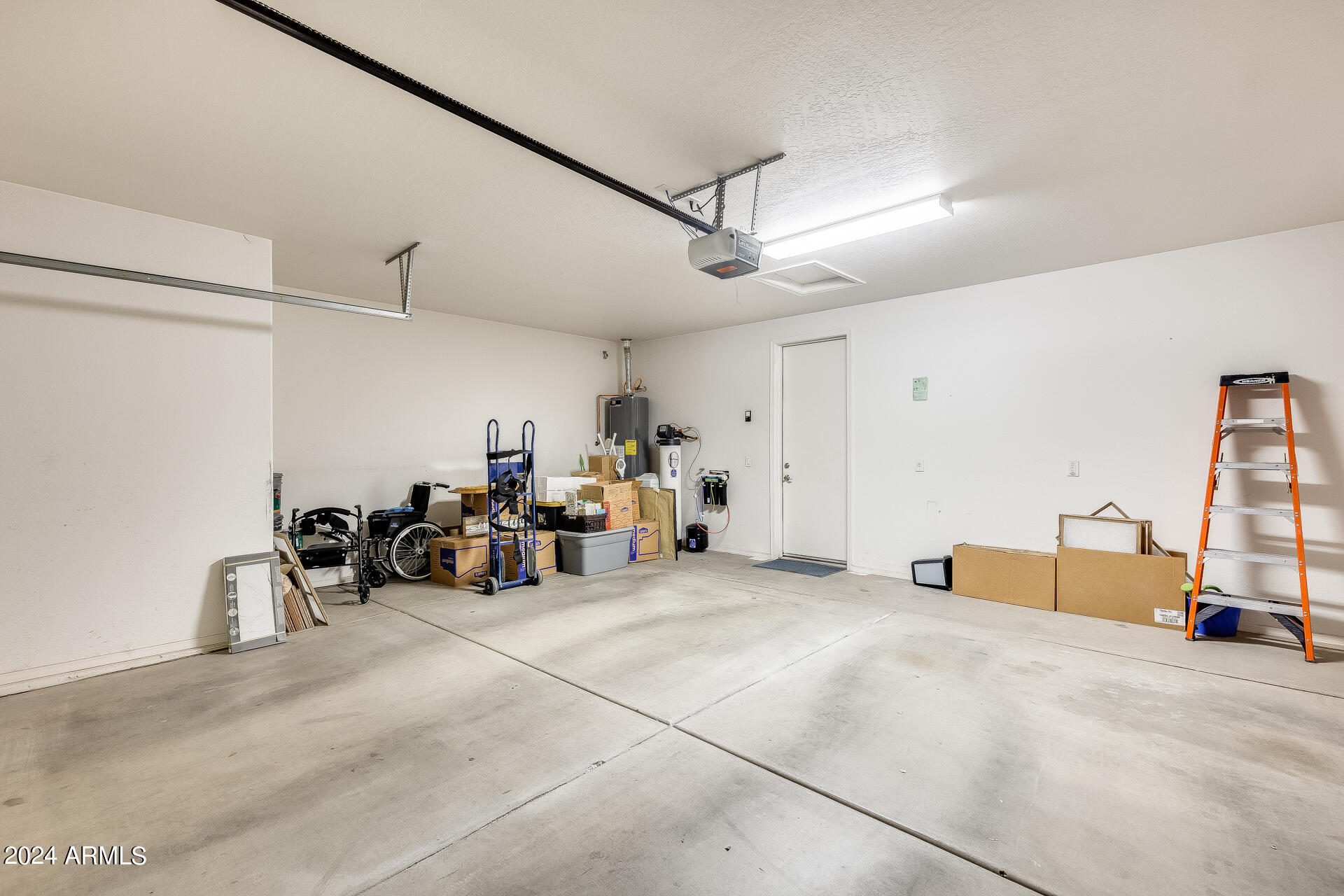 4153 E SOURWOOD Drive