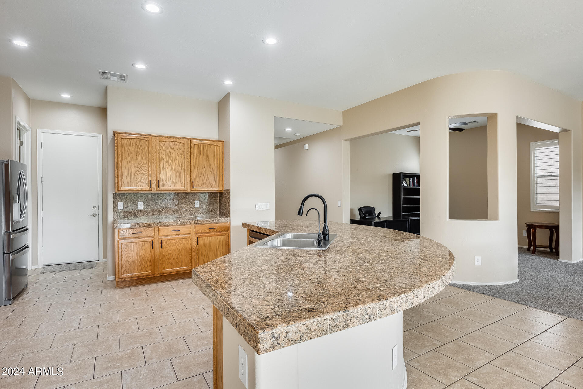 4153 E SOURWOOD Drive