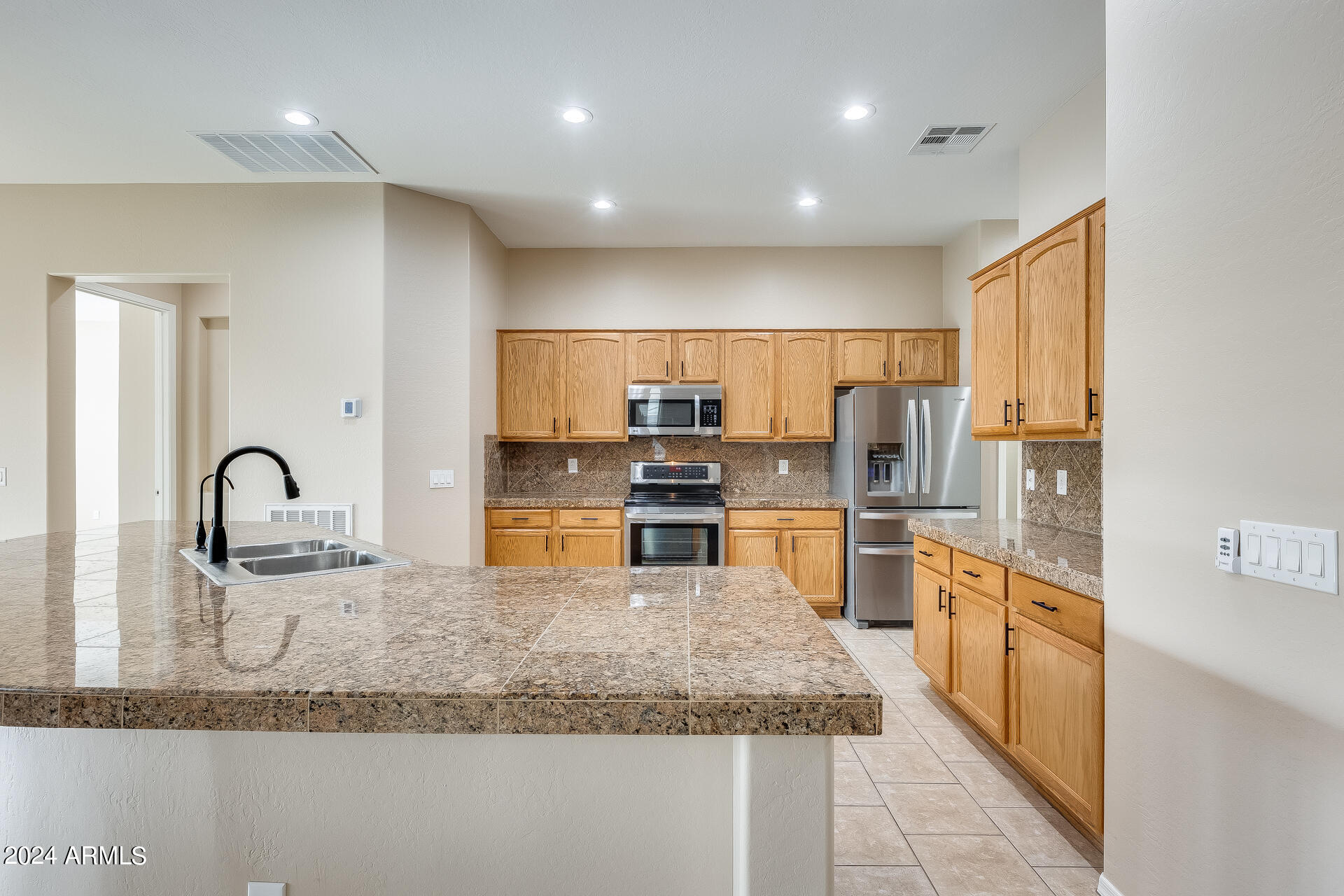 4153 E SOURWOOD Drive