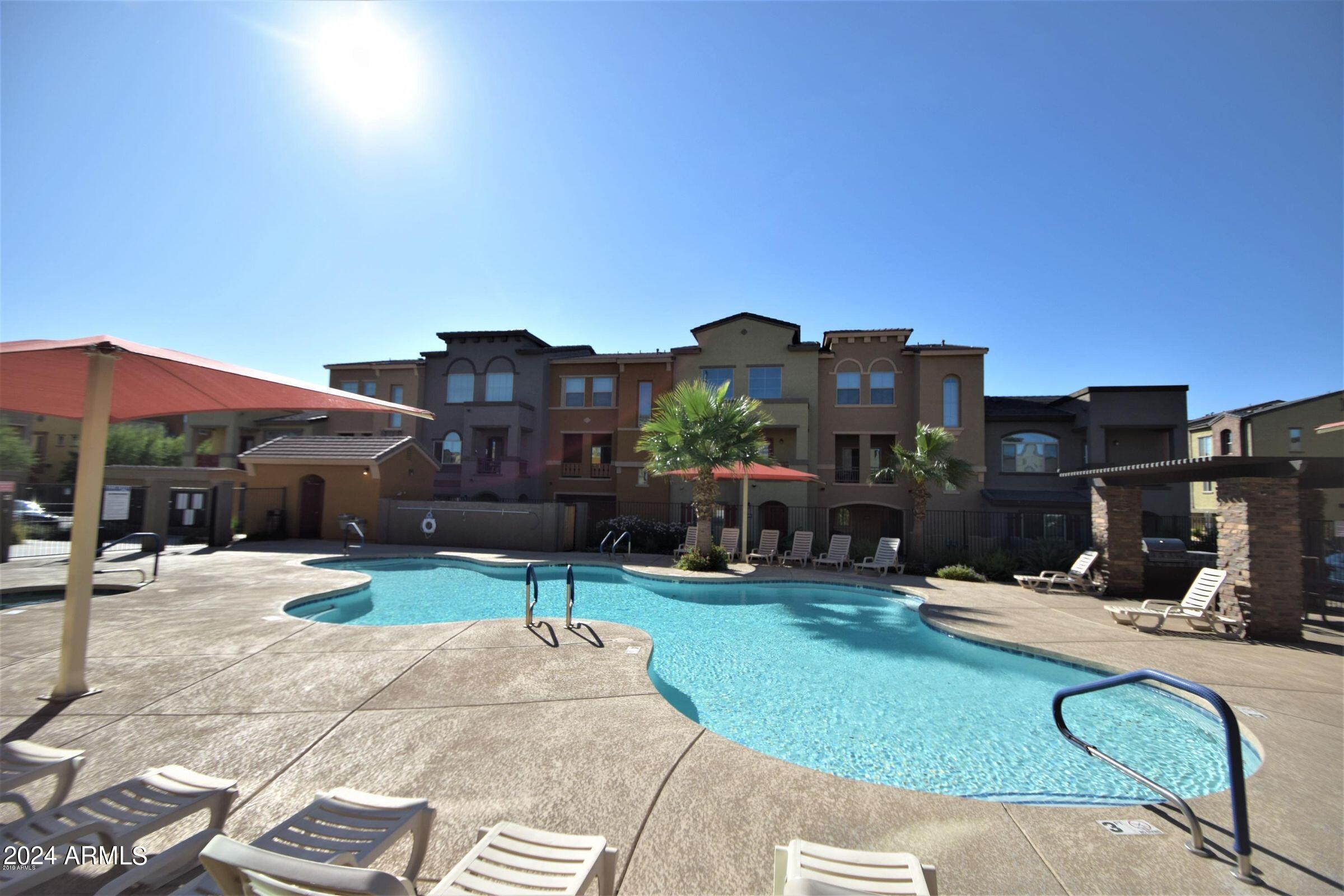 2150 W Alameda Road 2053