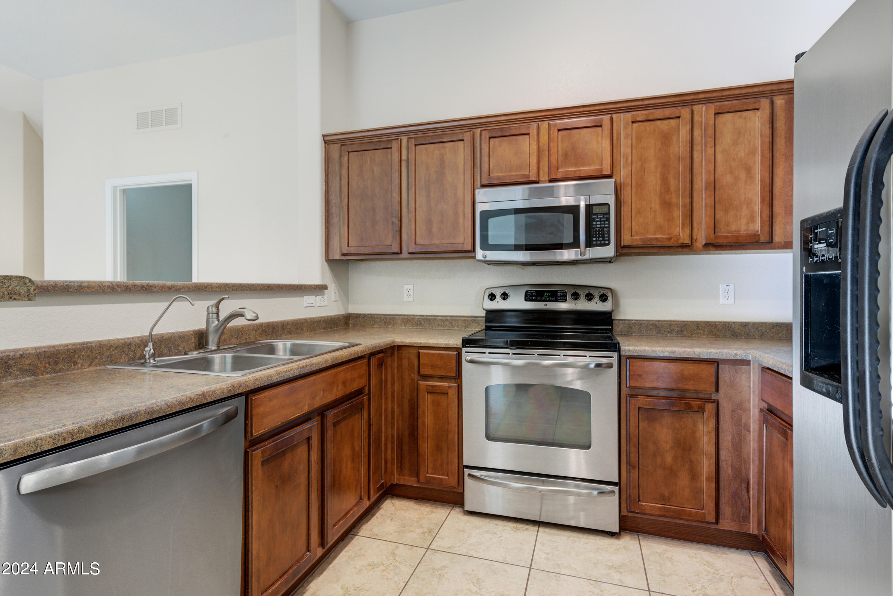 2150 W Alameda Road 2053