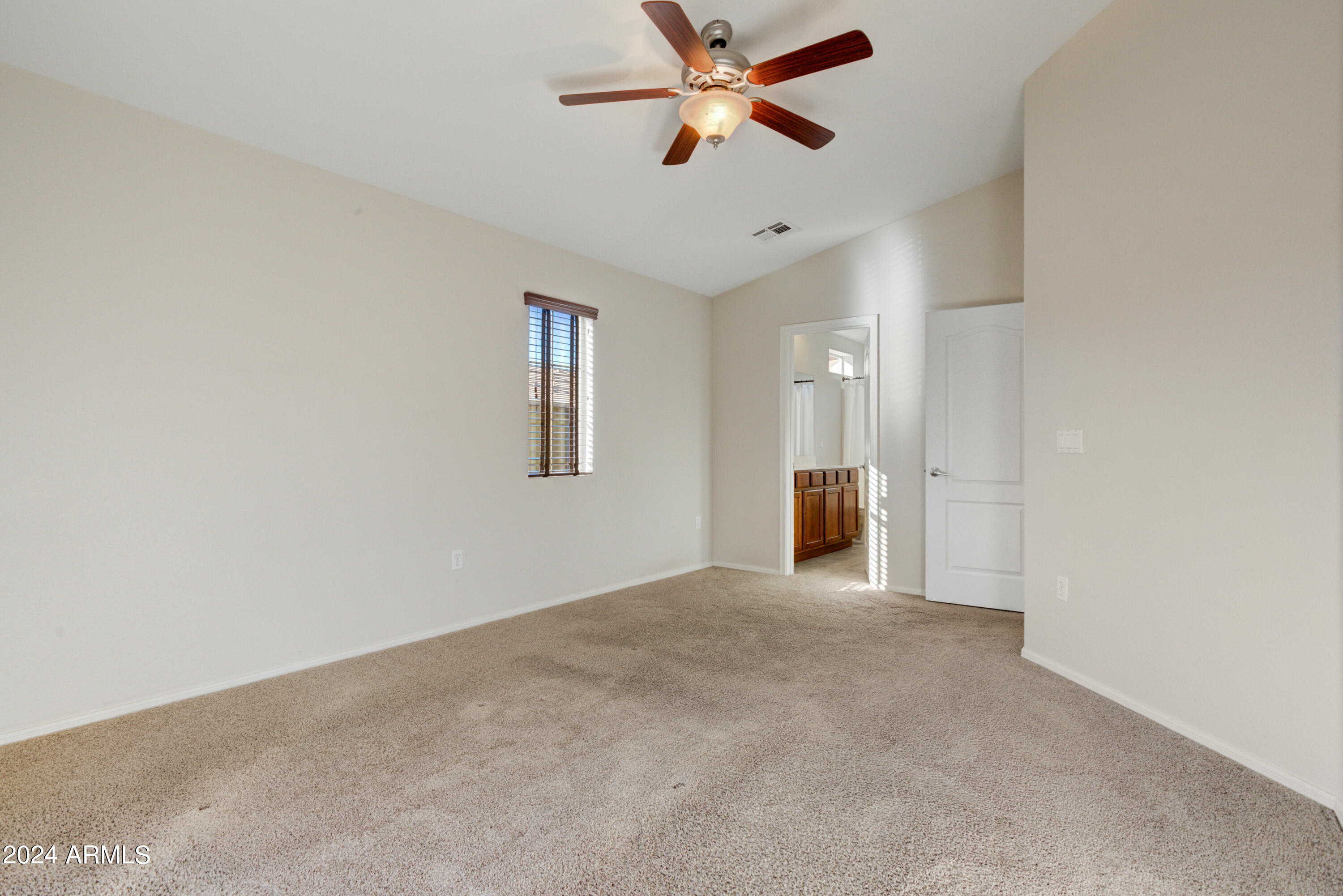 2150 W Alameda Road 2053