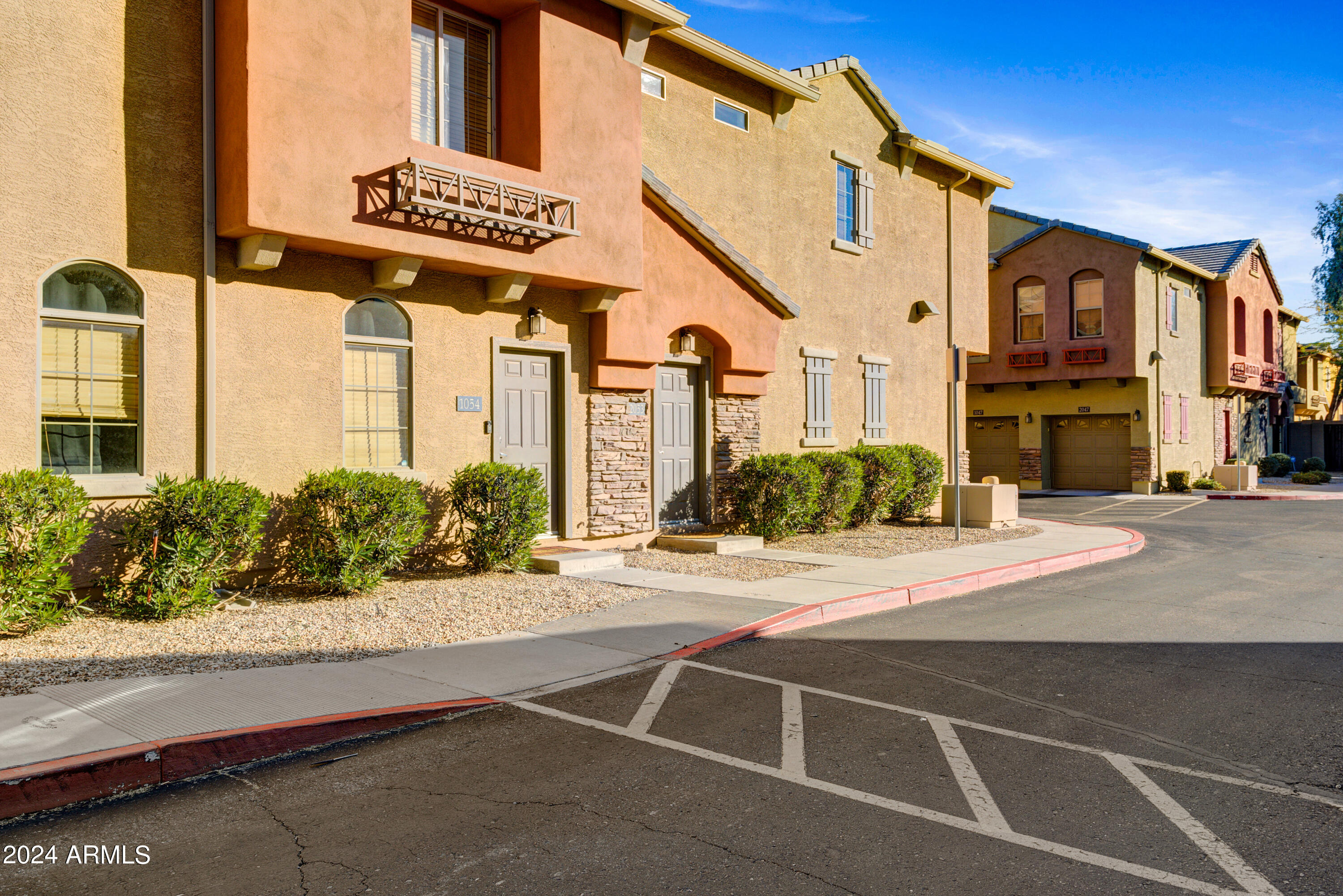 2150 W Alameda Road 2053