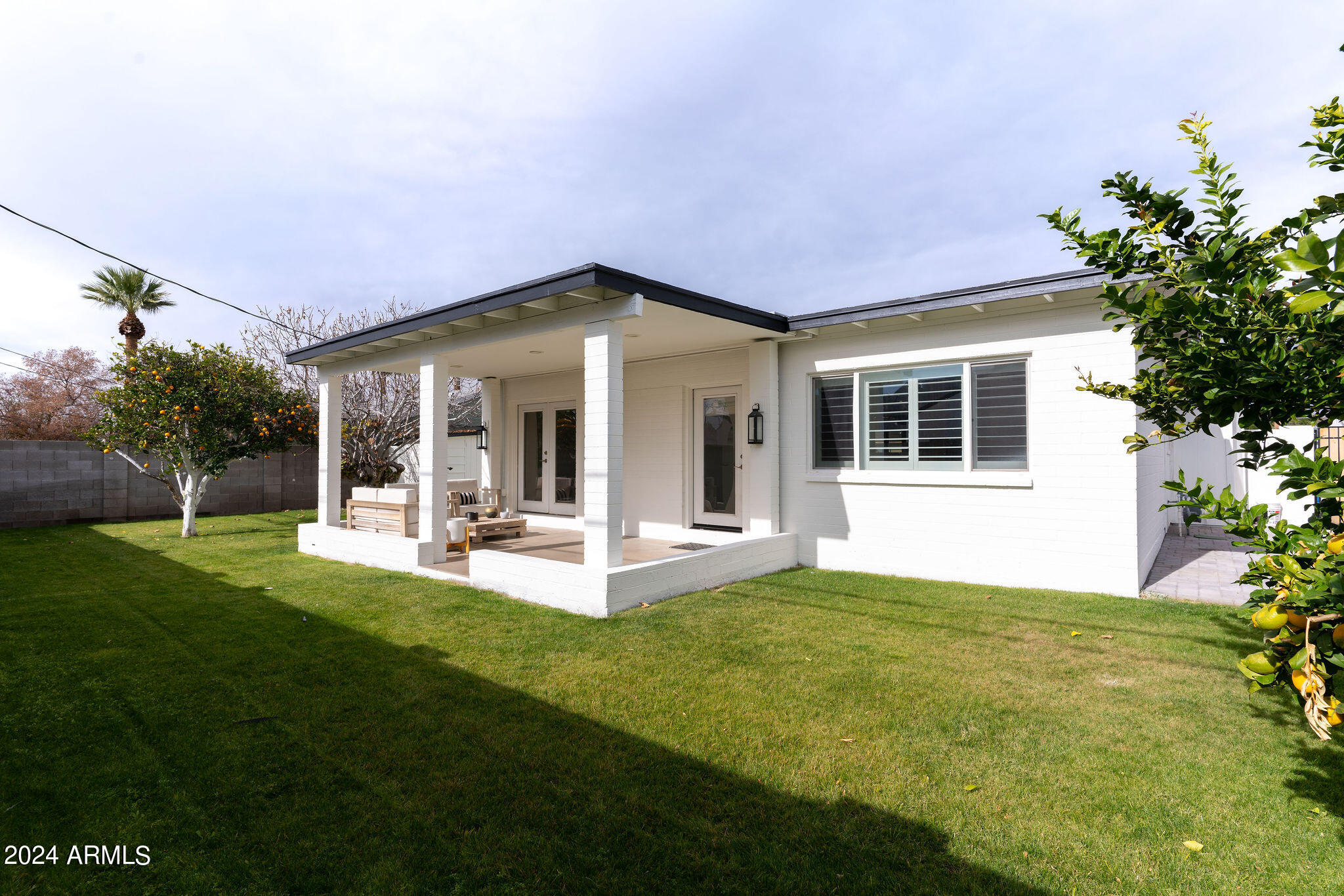 929 E CAVALIER Drive