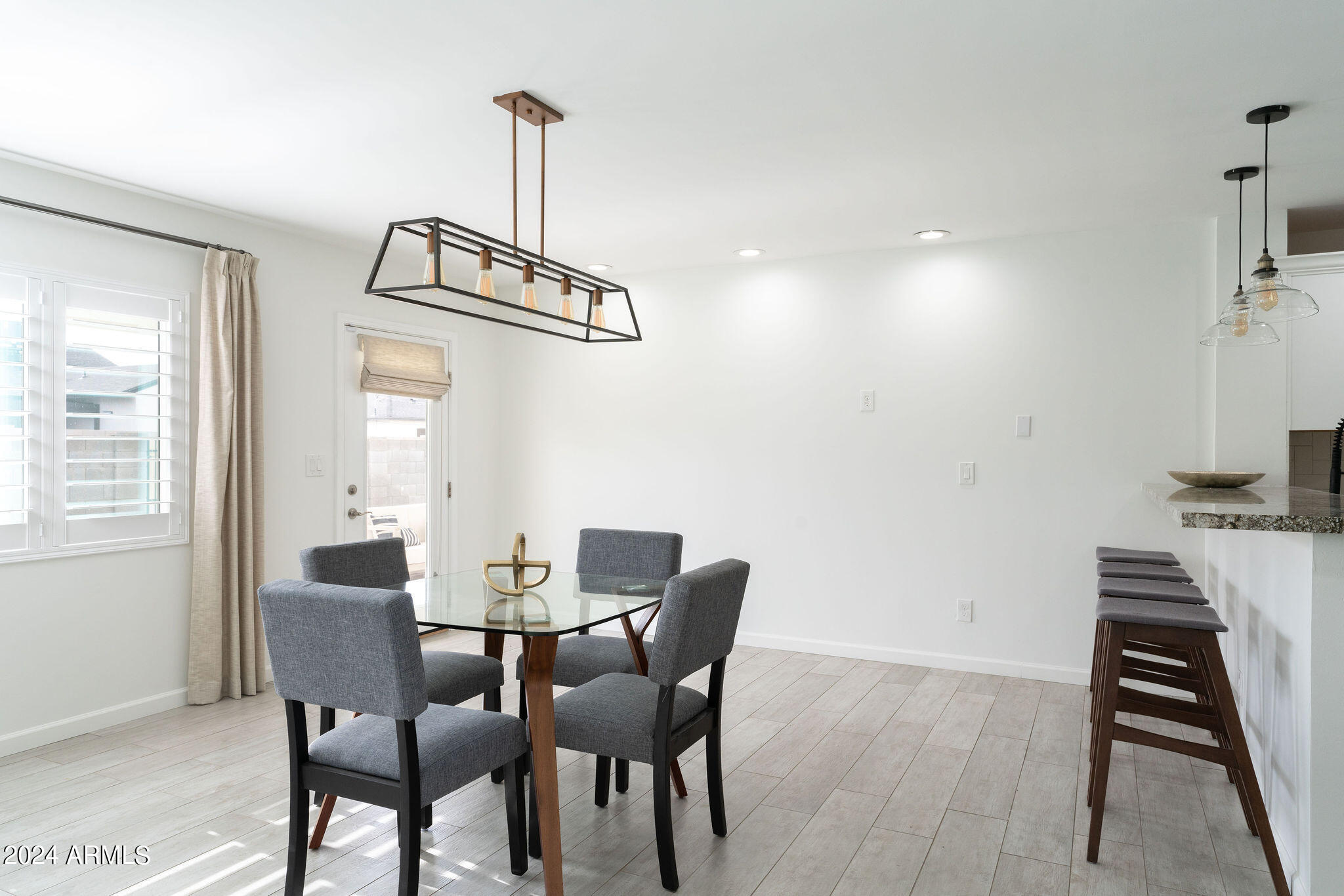 929 E CAVALIER Drive