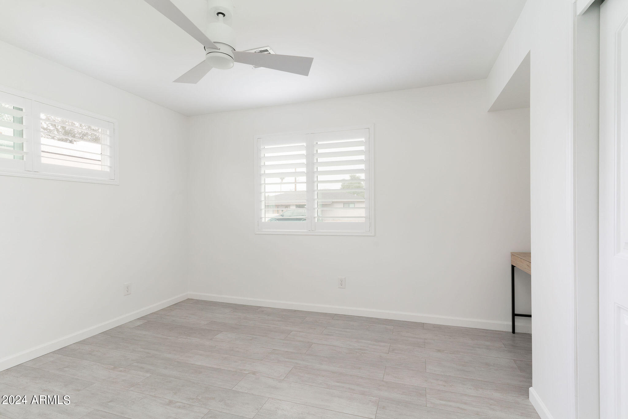 929 E CAVALIER Drive
