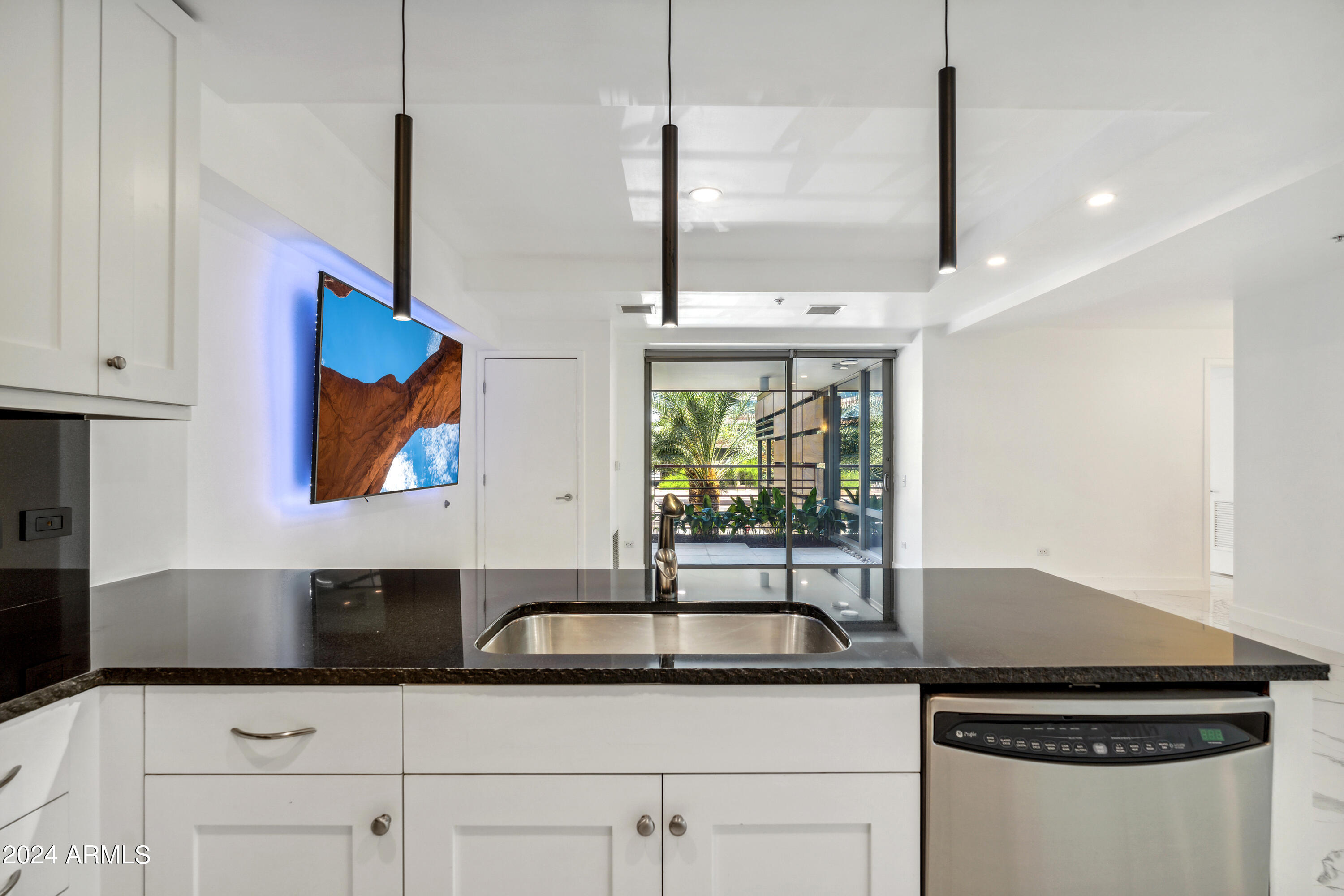 7141 E RANCHO VISTA Drive, 3003