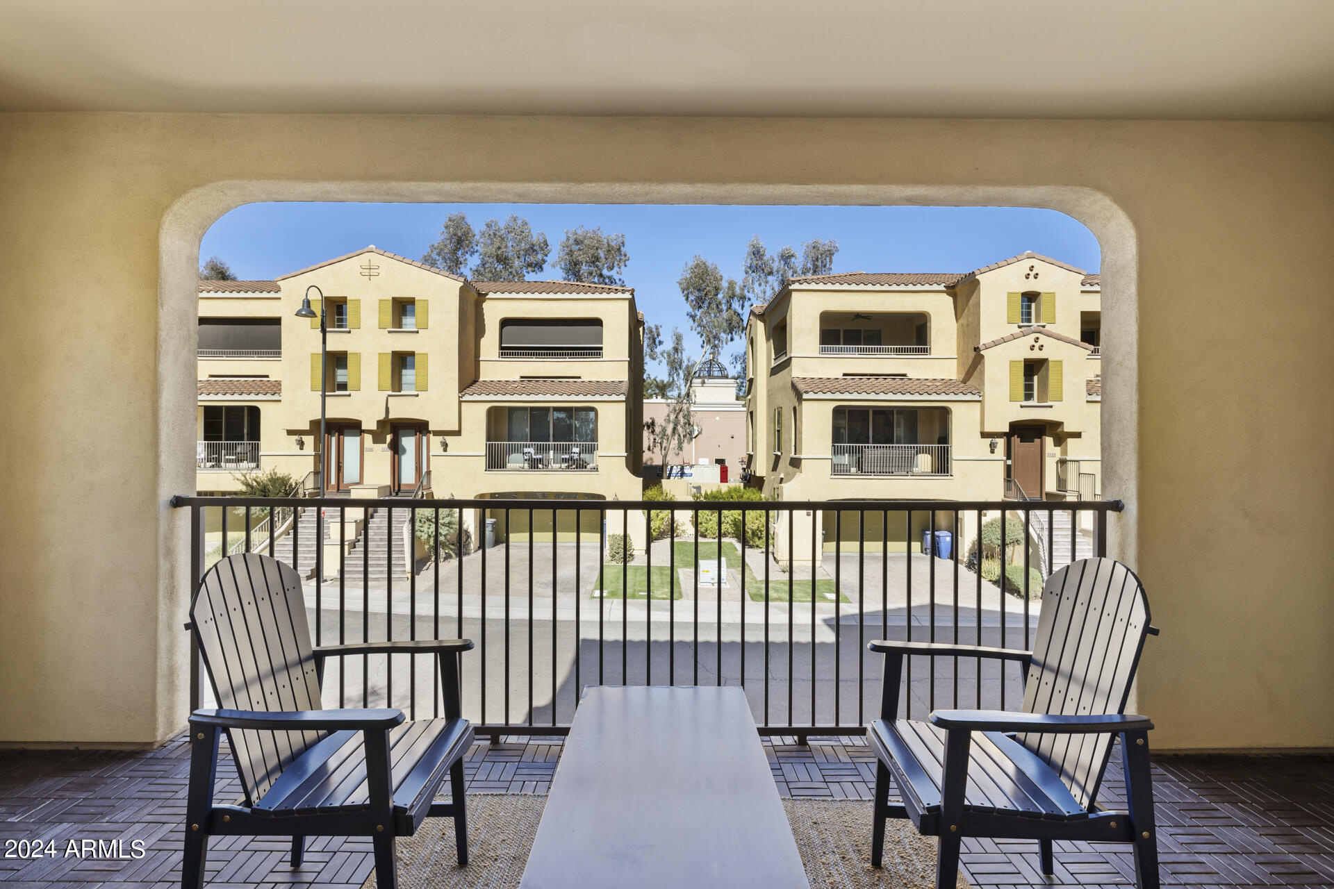 7125 W Linda Lane