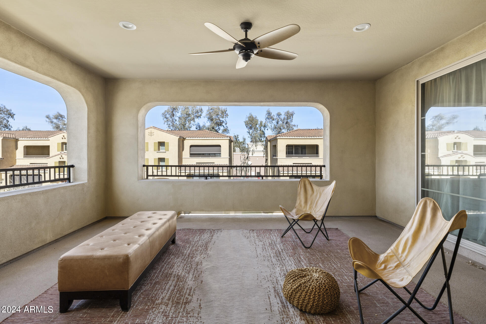 7125 W Linda Lane