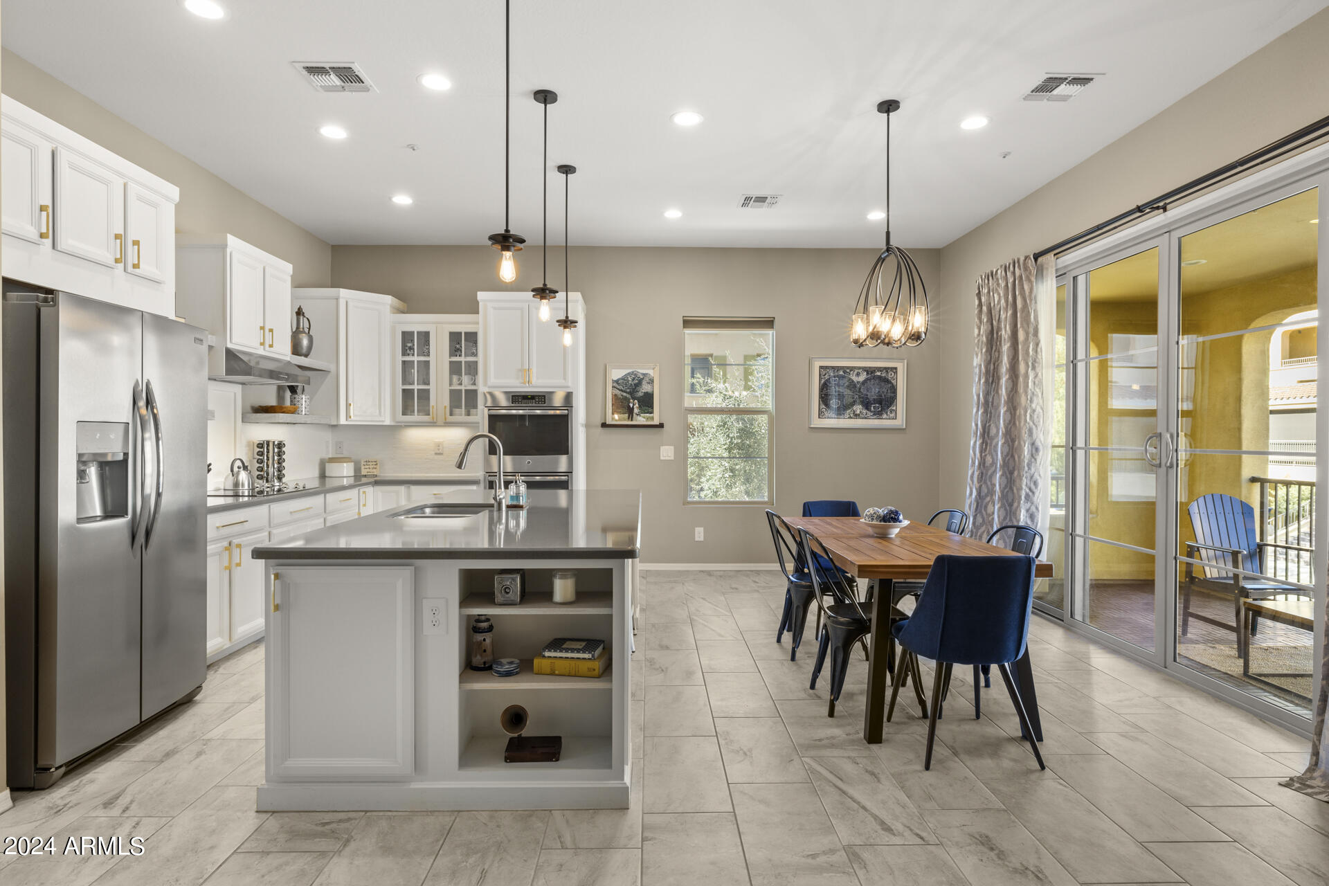 7125 W Linda Lane
