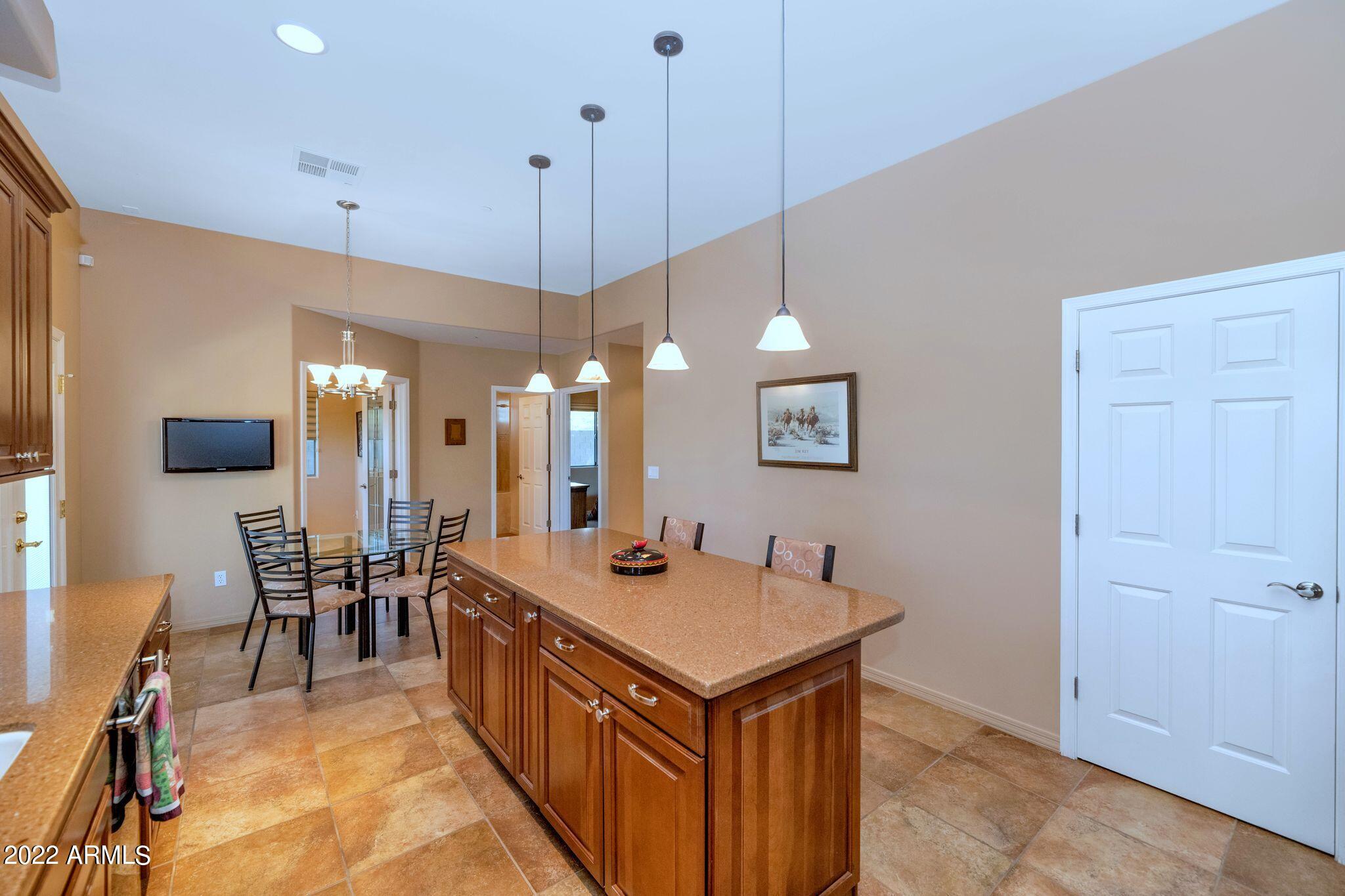 5839 E INDIAN SCHOOL Road