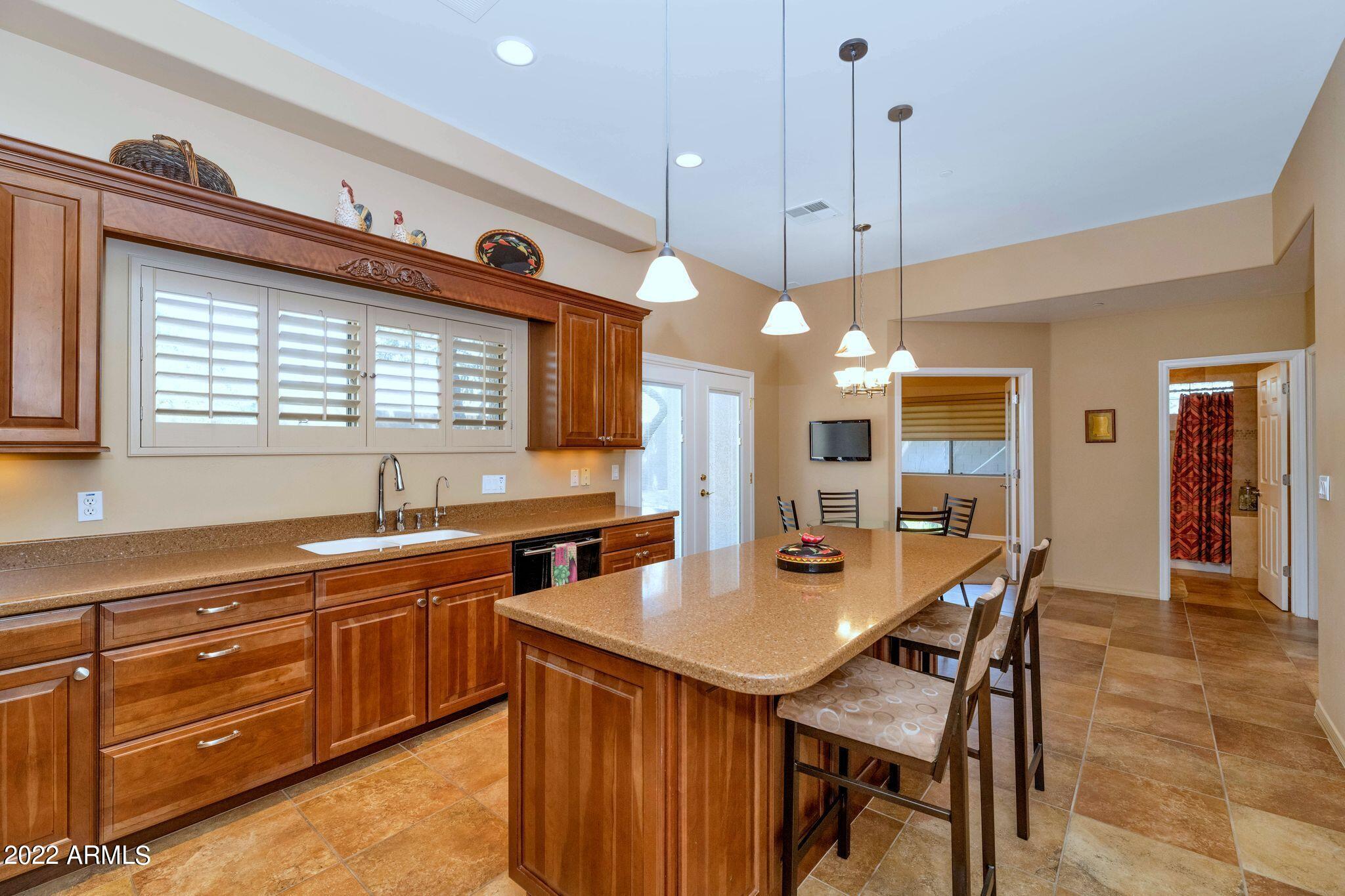 5839 E INDIAN SCHOOL Road