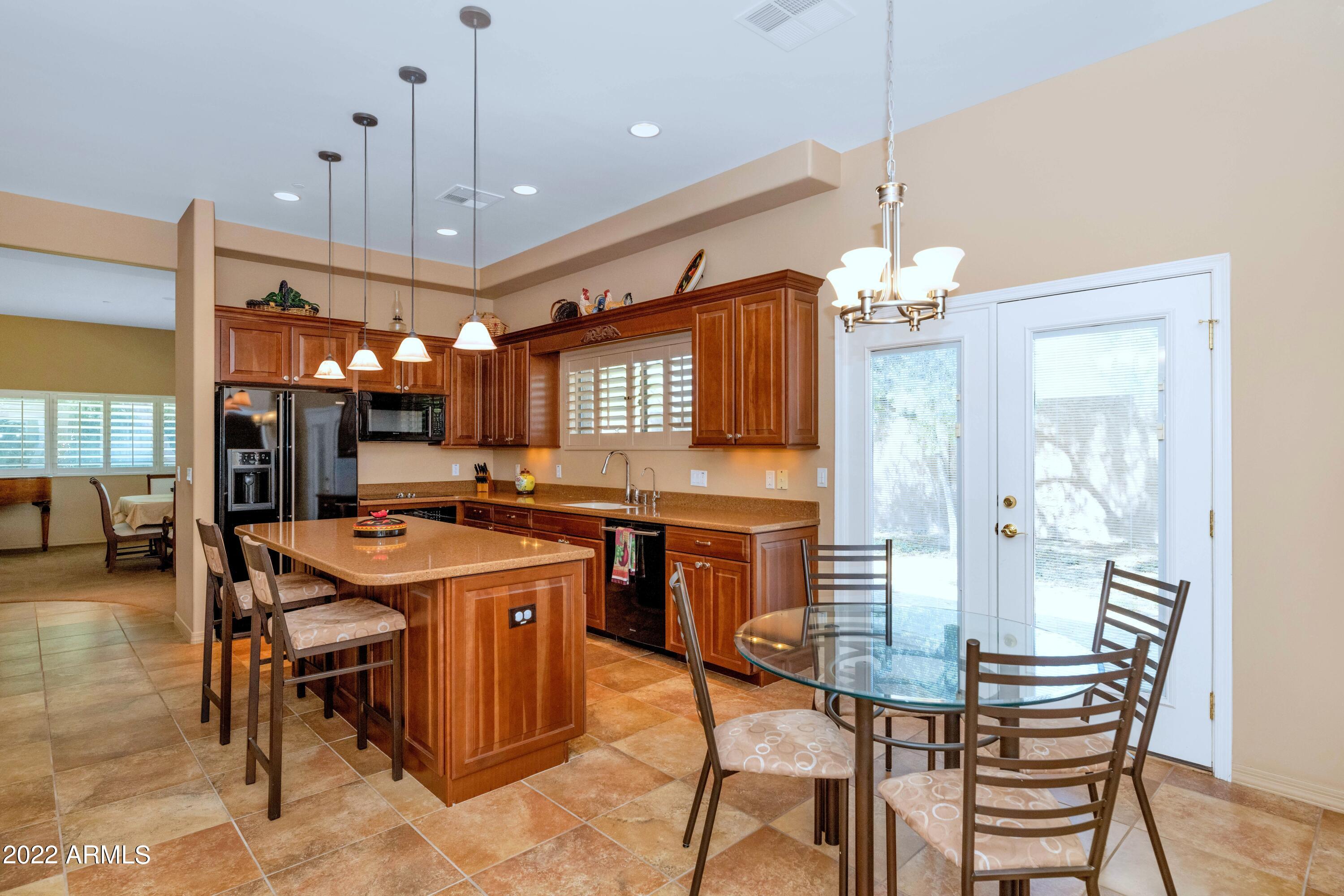 5839 E INDIAN SCHOOL Road