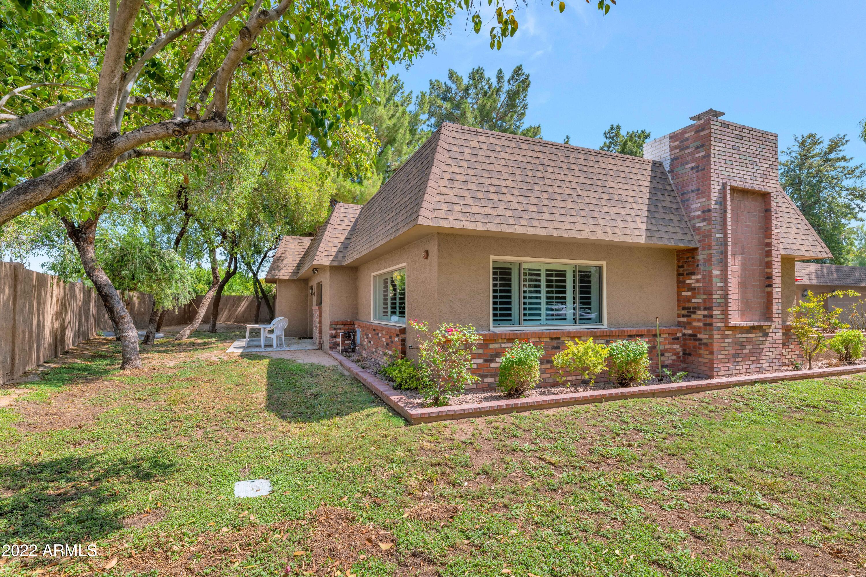 5839 E INDIAN SCHOOL Road