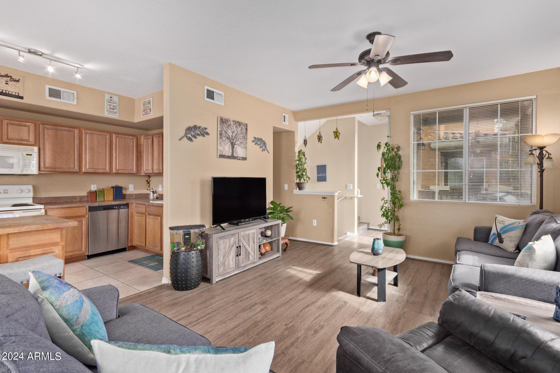 18250 N CAVE CREEK Road 177