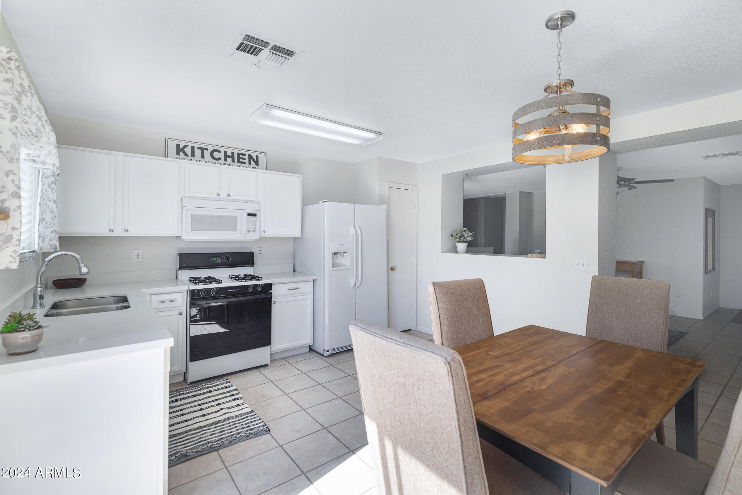 11305 E EMELITA Avenue