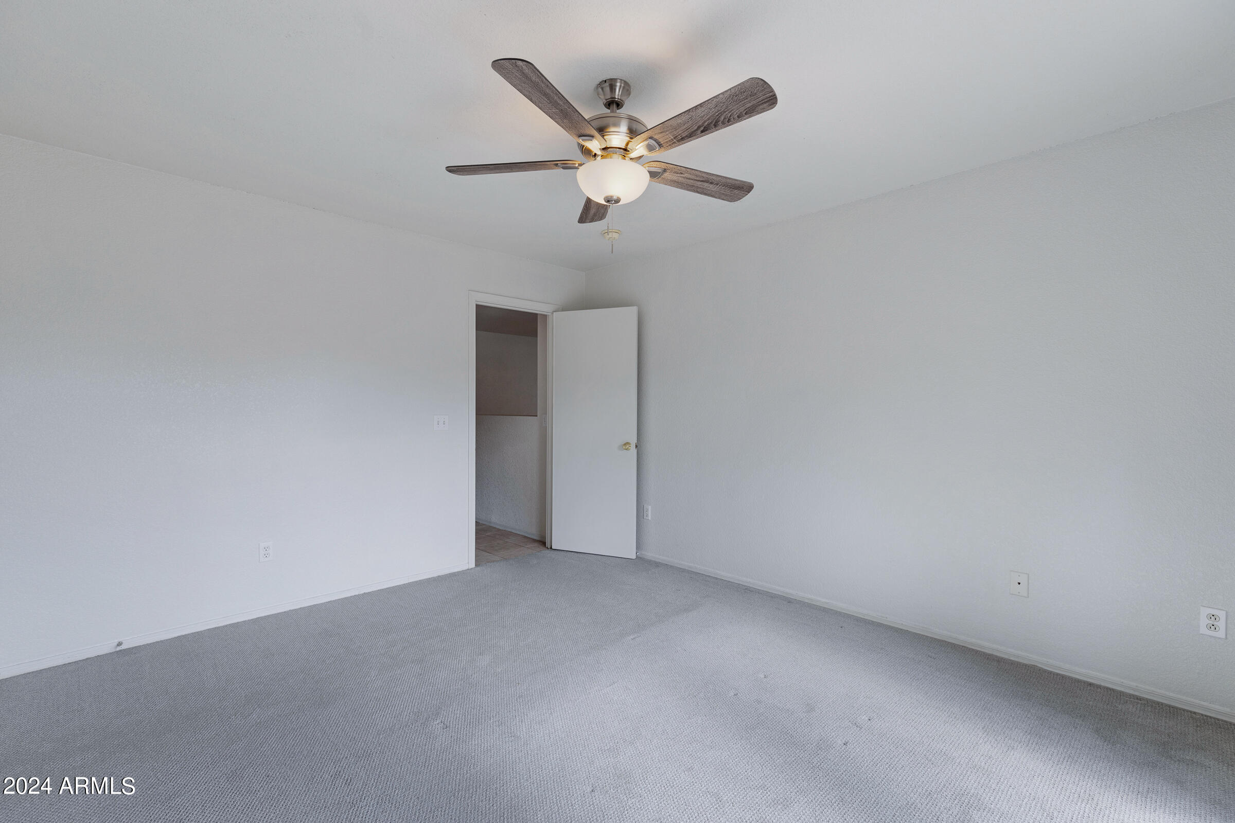 11305 E EMELITA Avenue