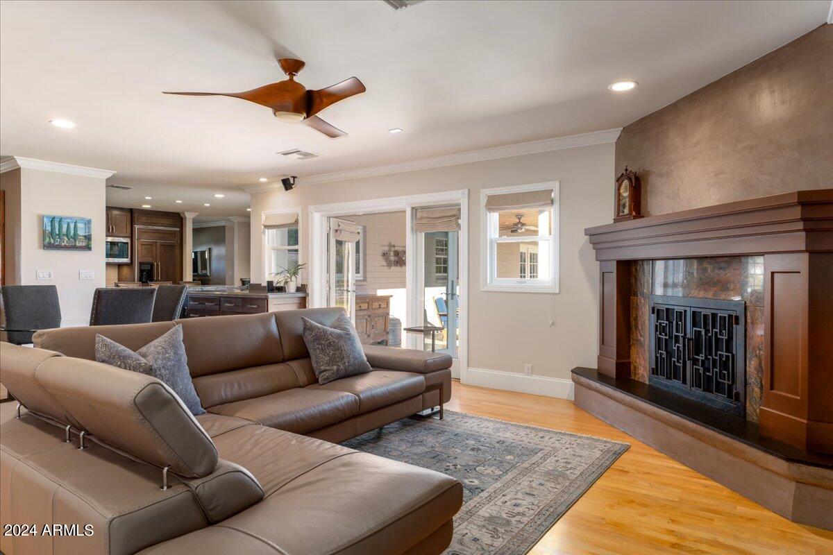 4131 N 51ST Place