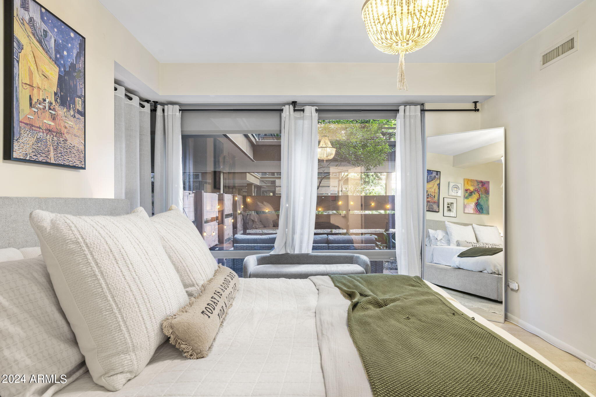 7157 E RANCHO VISTA Drive, 1010