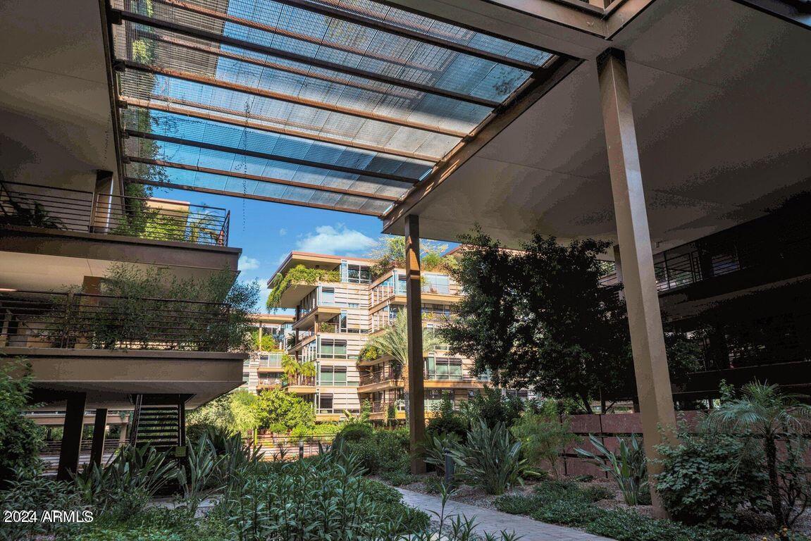 7157 E RANCHO VISTA Drive, 1010