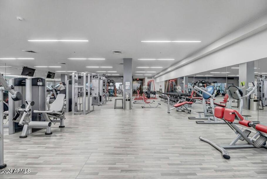 7157 E RANCHO VISTA Drive, 1010