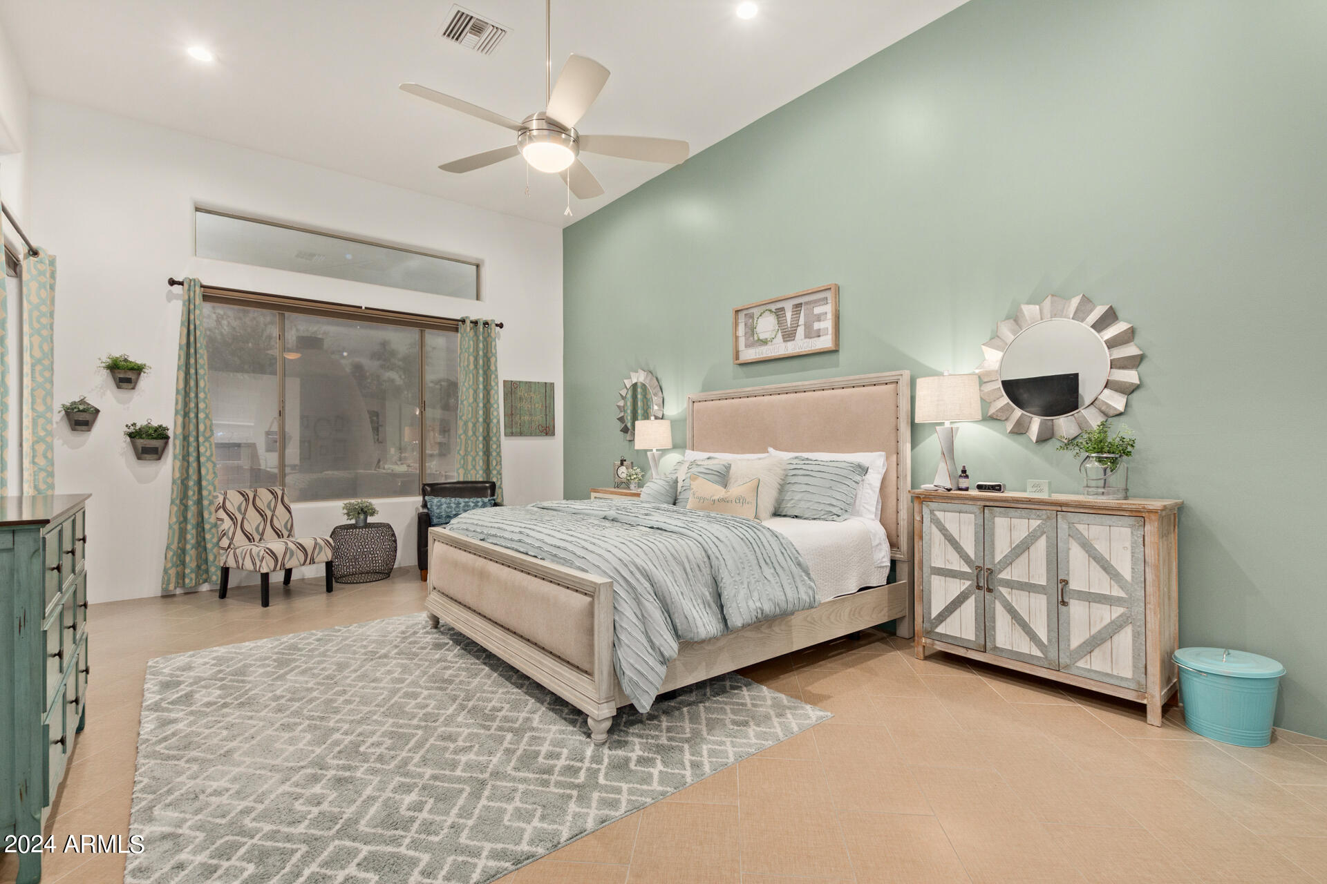 1540 E VILLA THERESA Drive