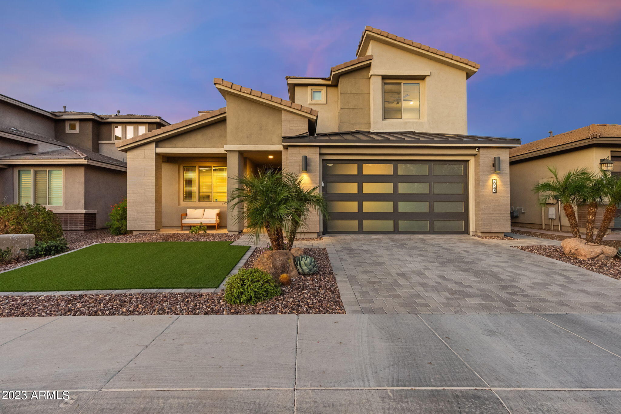 2948 E RIANE Road