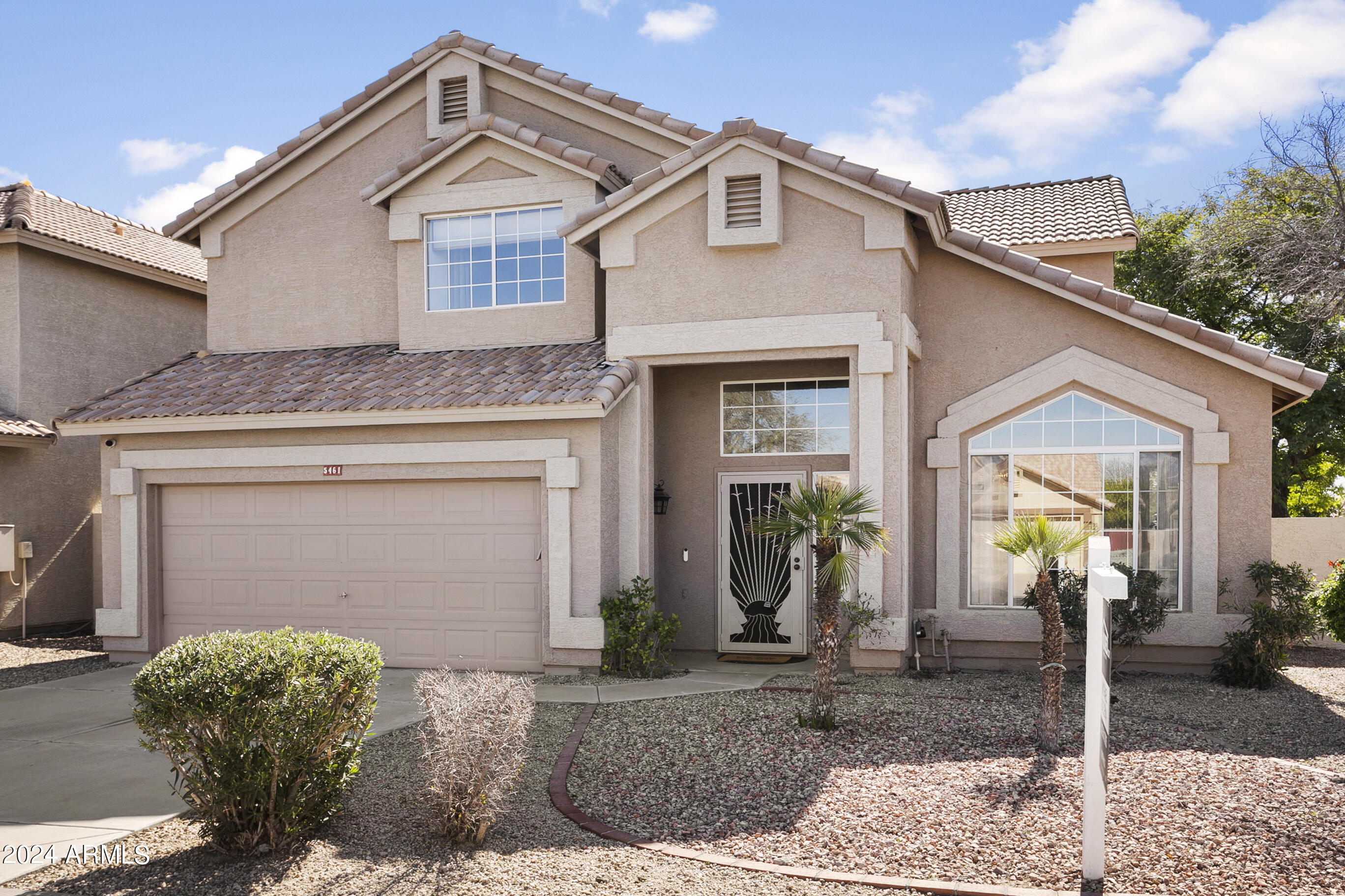 5461 W WHITTEN Street