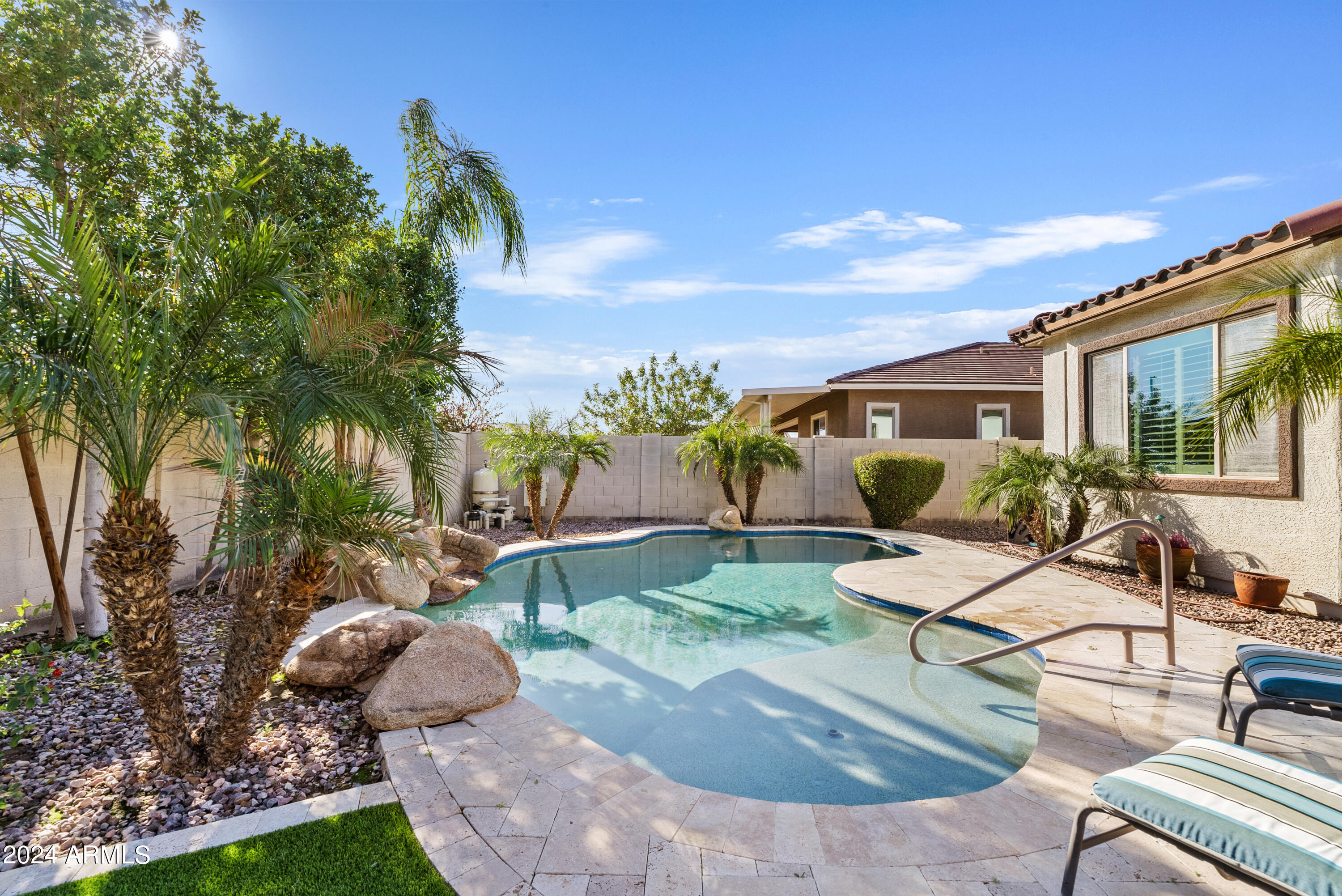 4135 E Grand Canyon Drive