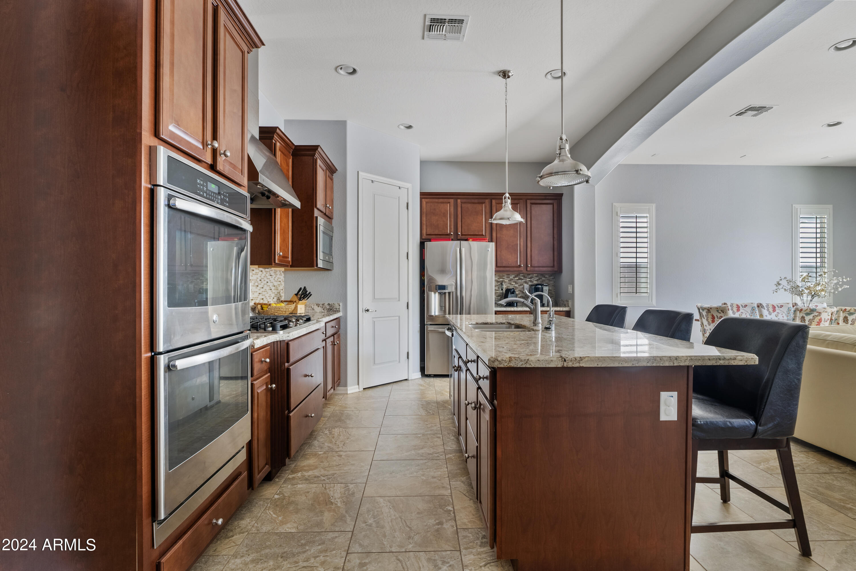 4135 E Grand Canyon Drive