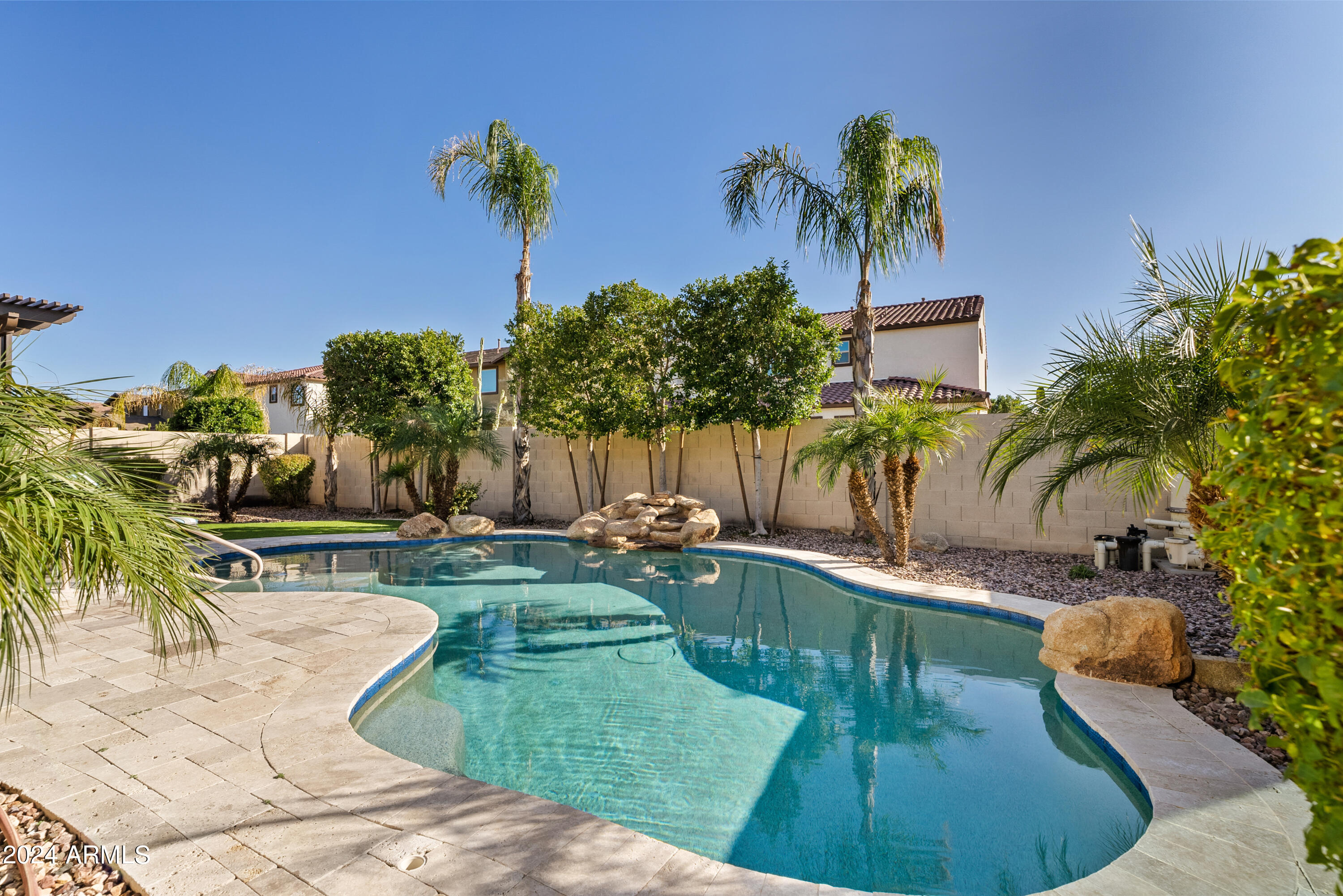 4135 E Grand Canyon Drive