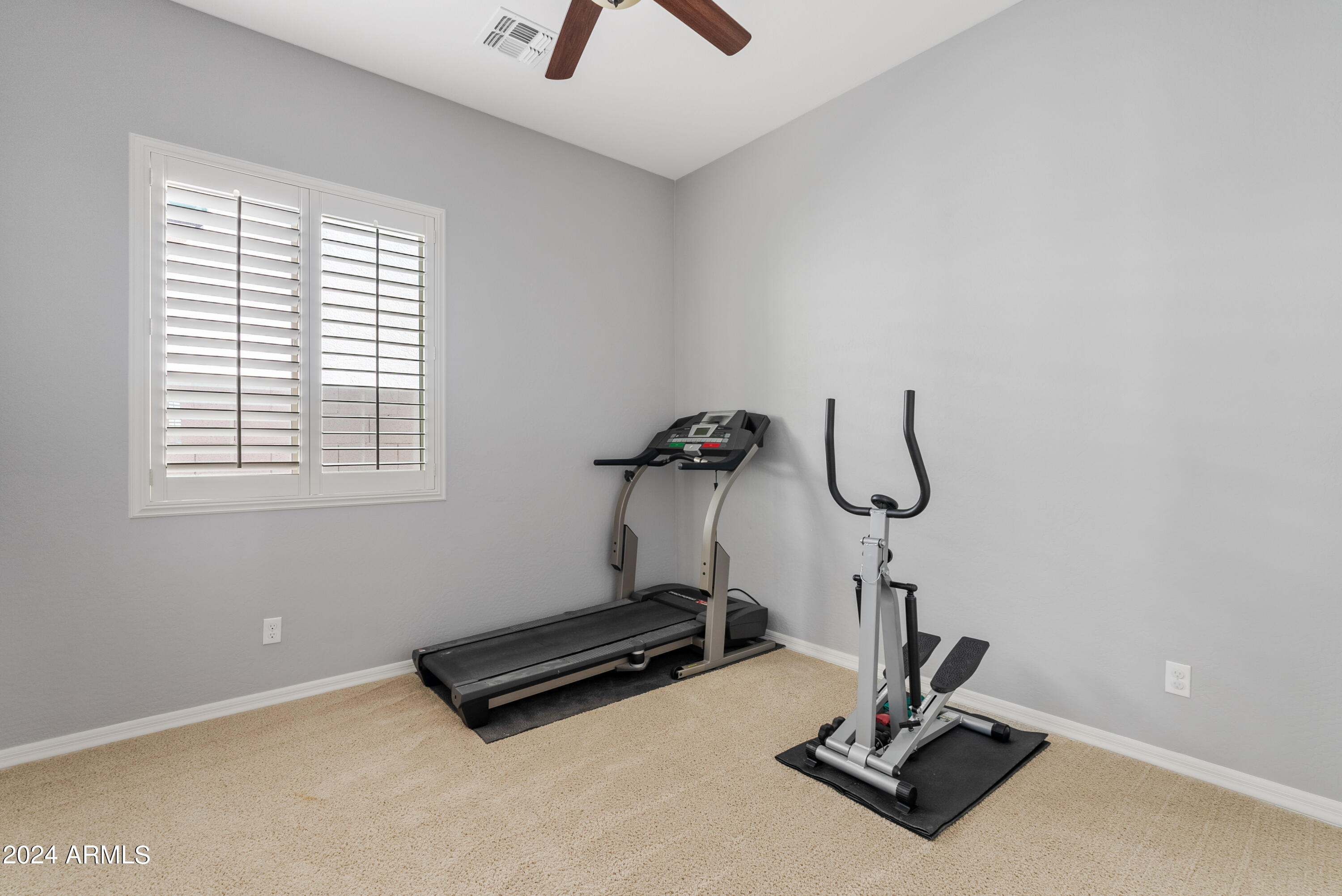 4135 E Grand Canyon Drive