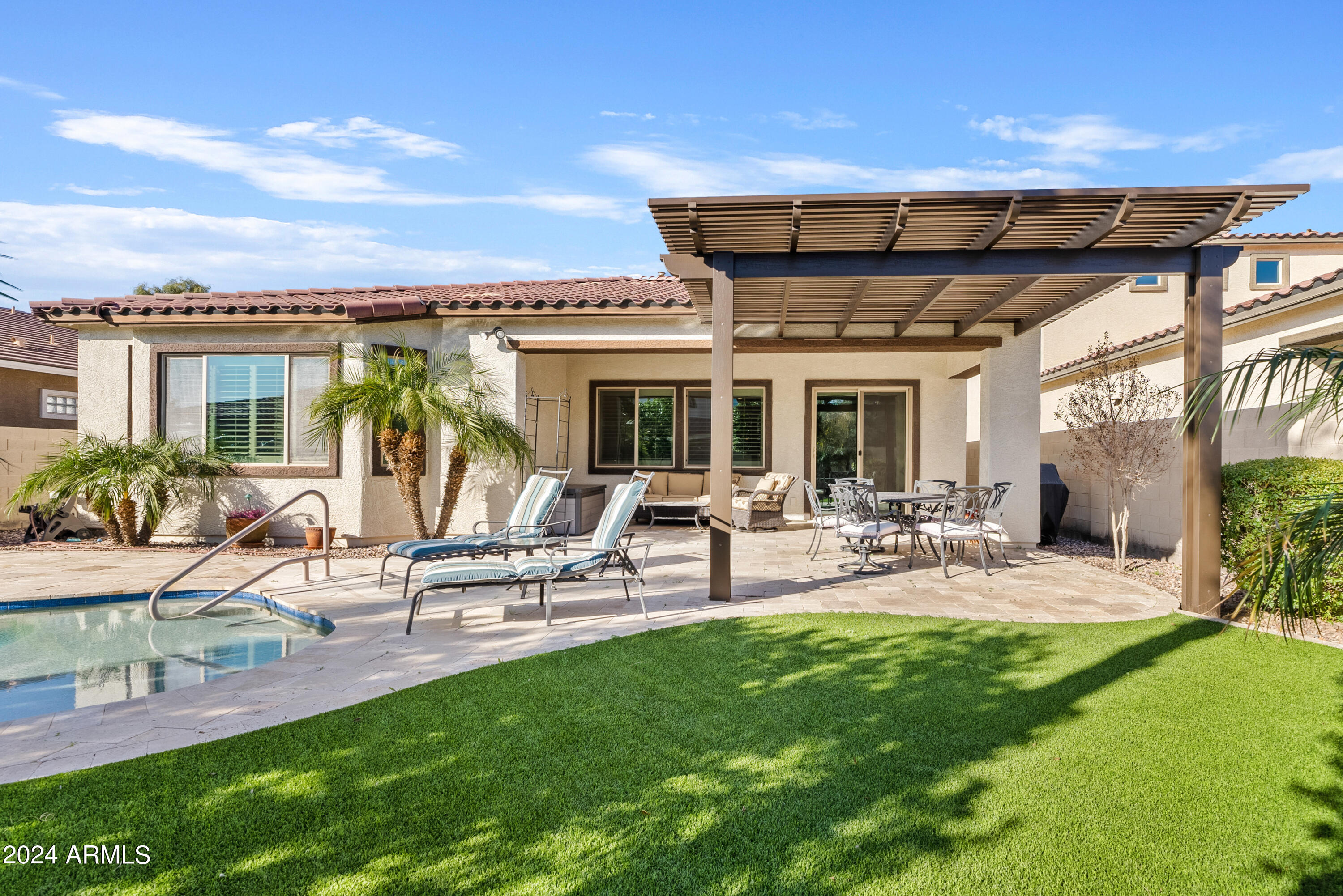 4135 E Grand Canyon Drive