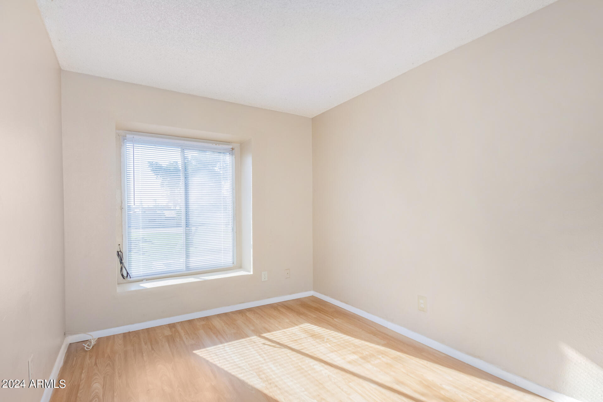 3223 W ROYAL PALM Road