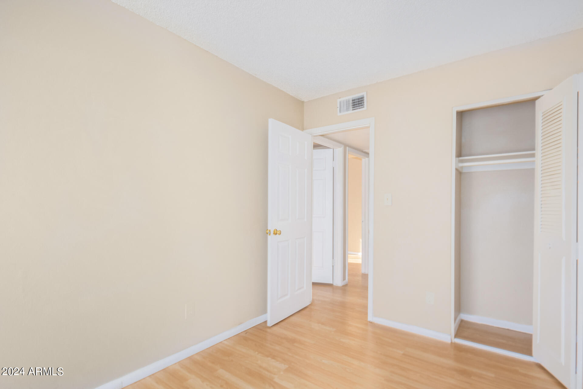 3223 W ROYAL PALM Road